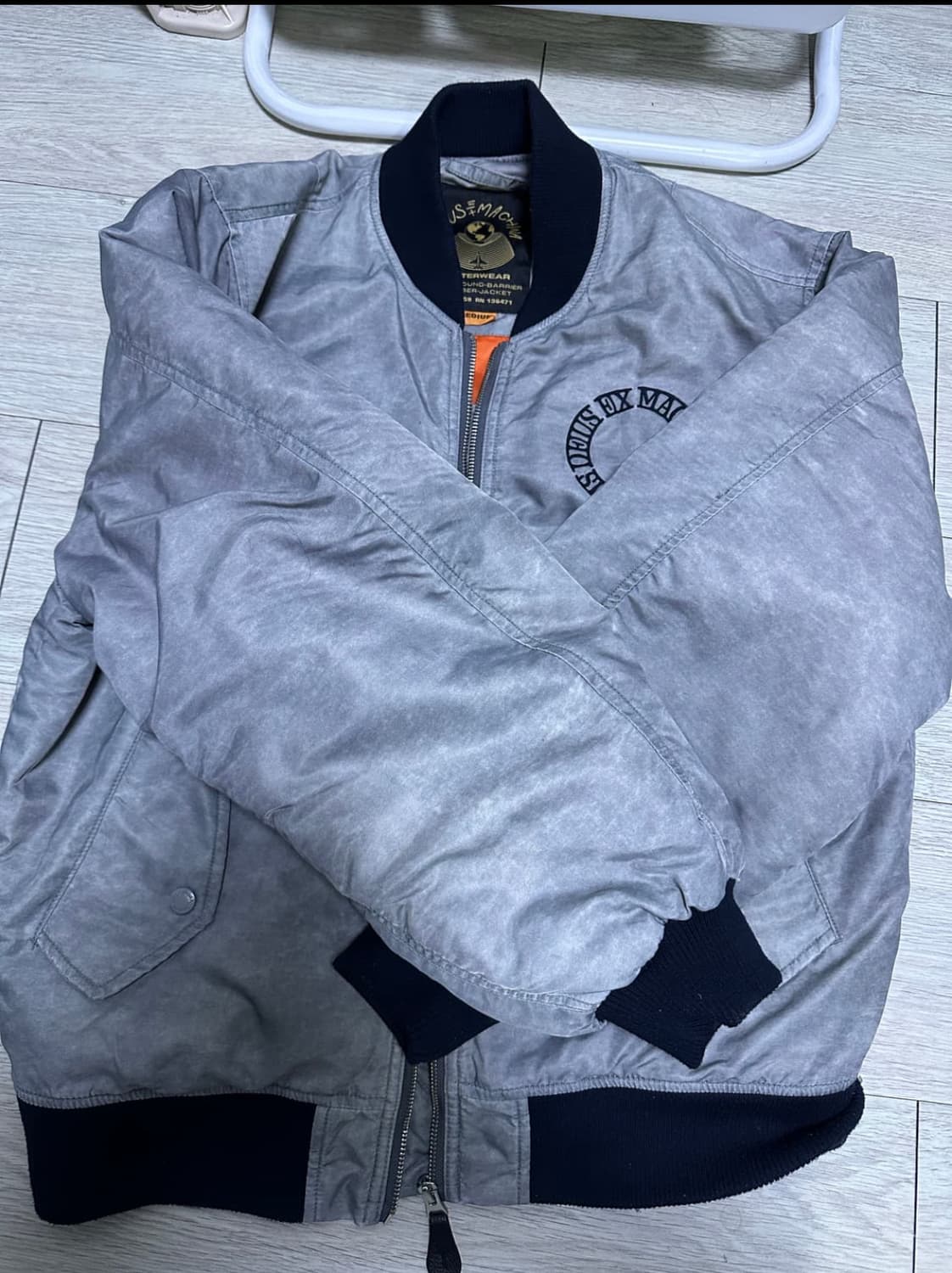 데우스엑스마키나 가든봄버 자켓 M 상품이미지1