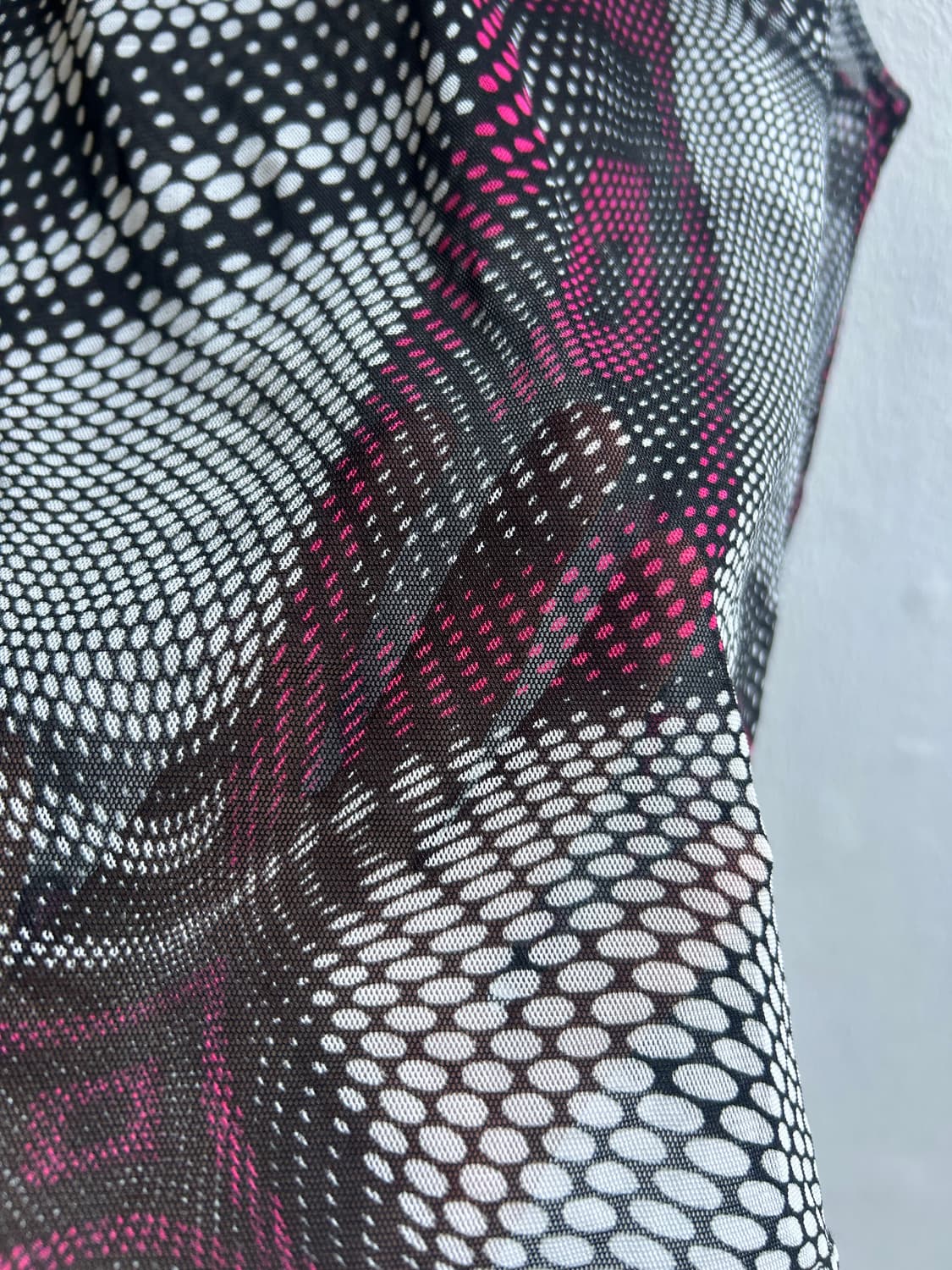 땡땡이 메쉬탑  상품이미지4