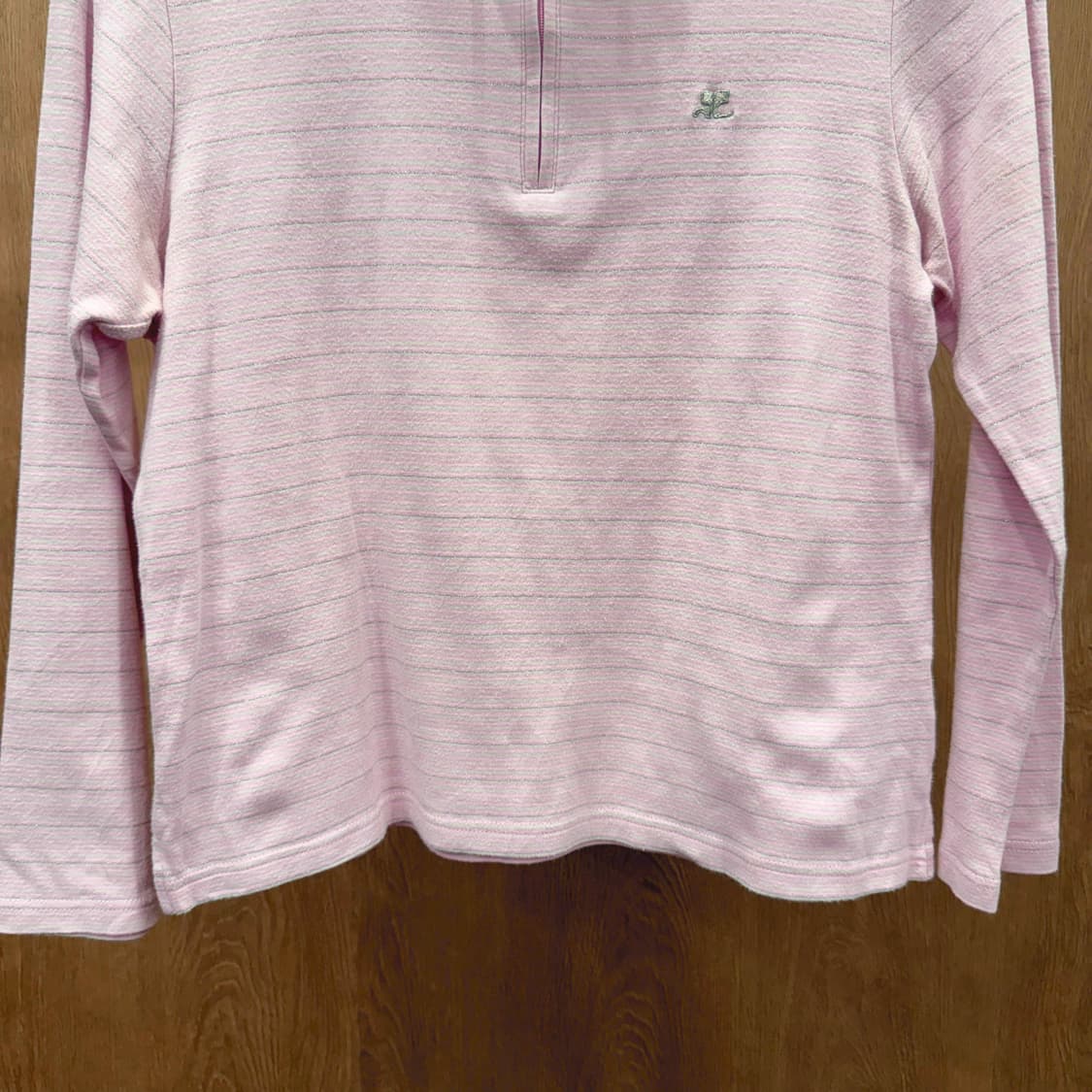 꾸레쥬 스트라이프 하프집업 긴팔 티셔츠 미니 로고 디테일 슬림핏 핑크 상품이미지5