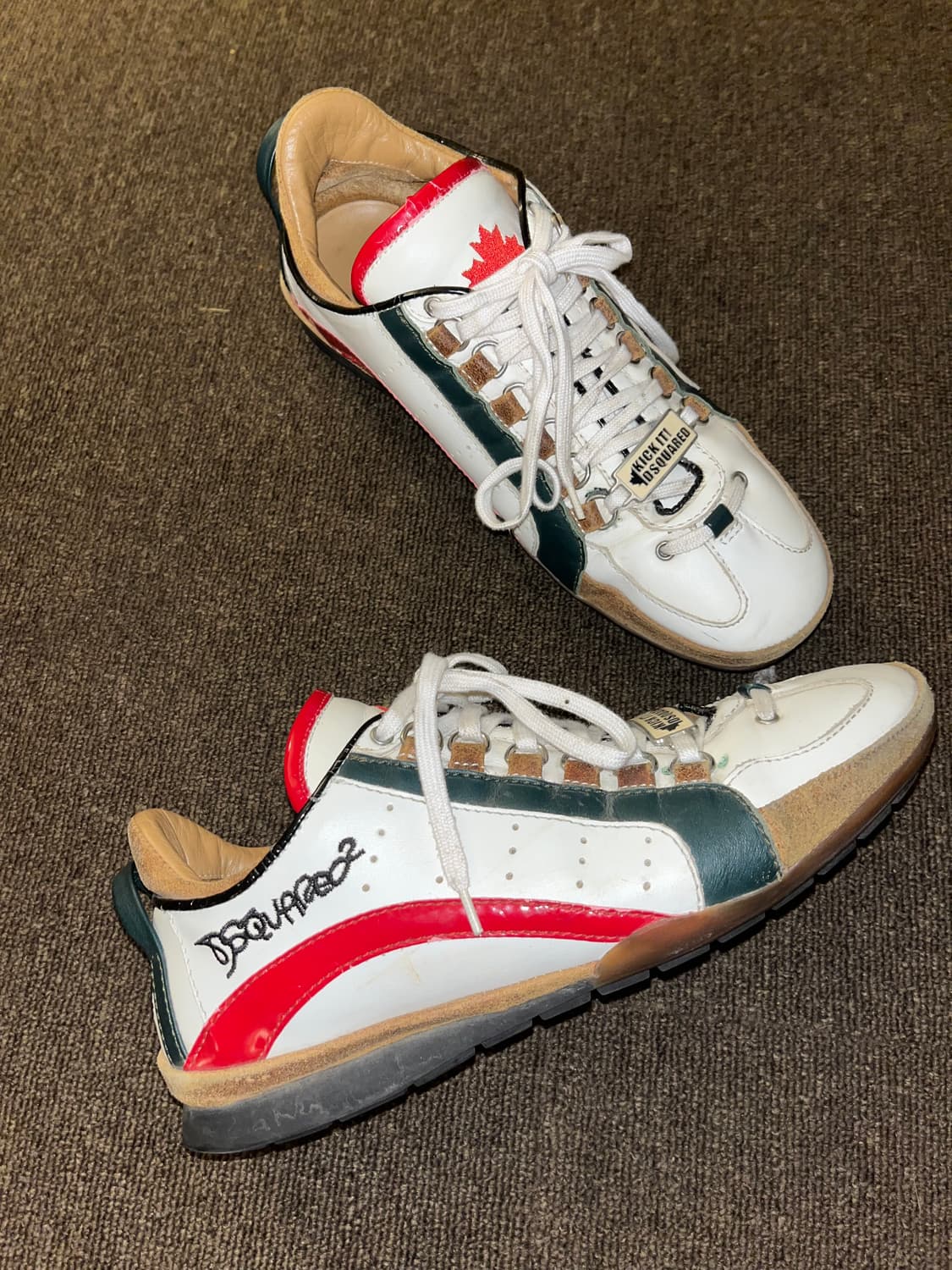 디스퀘어드2 벨루어스니커즈 41,5 (270) 상품이미지4