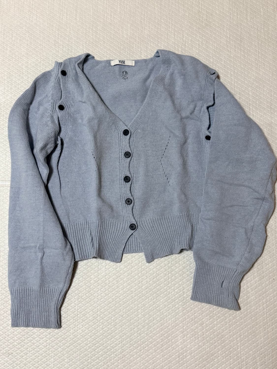 유즈 캐시미어 숄더컷 크롭 니트 가디건 상품이미지6