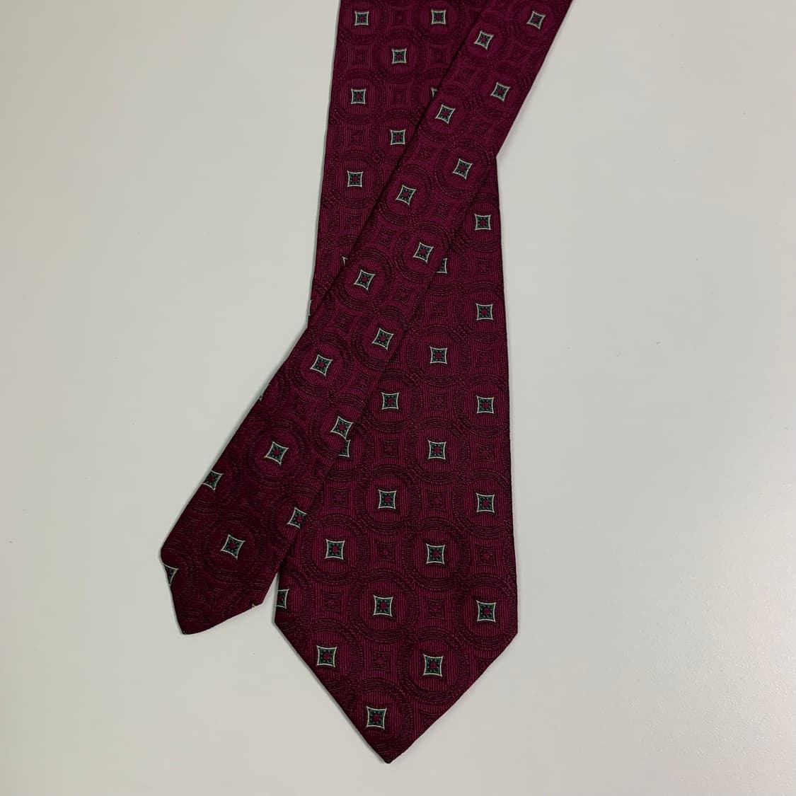 디올(Dior) 명품 새상품급 100실크 넥타이 클래식 정장룩 A+ 상품이미지3