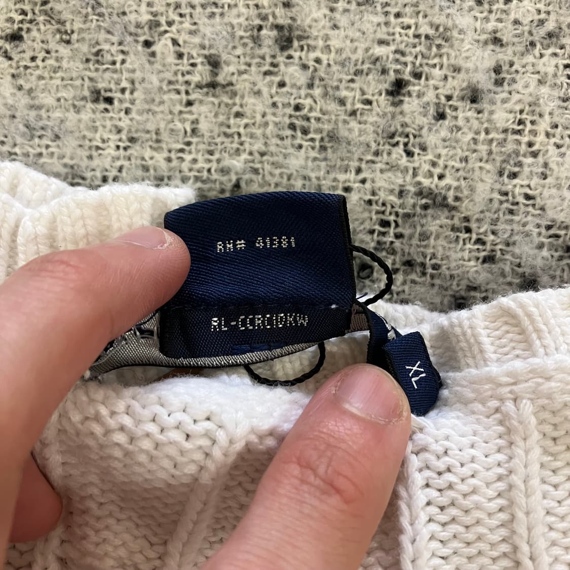 60 폴로 브이넥 니트 화이트 상품이미지4