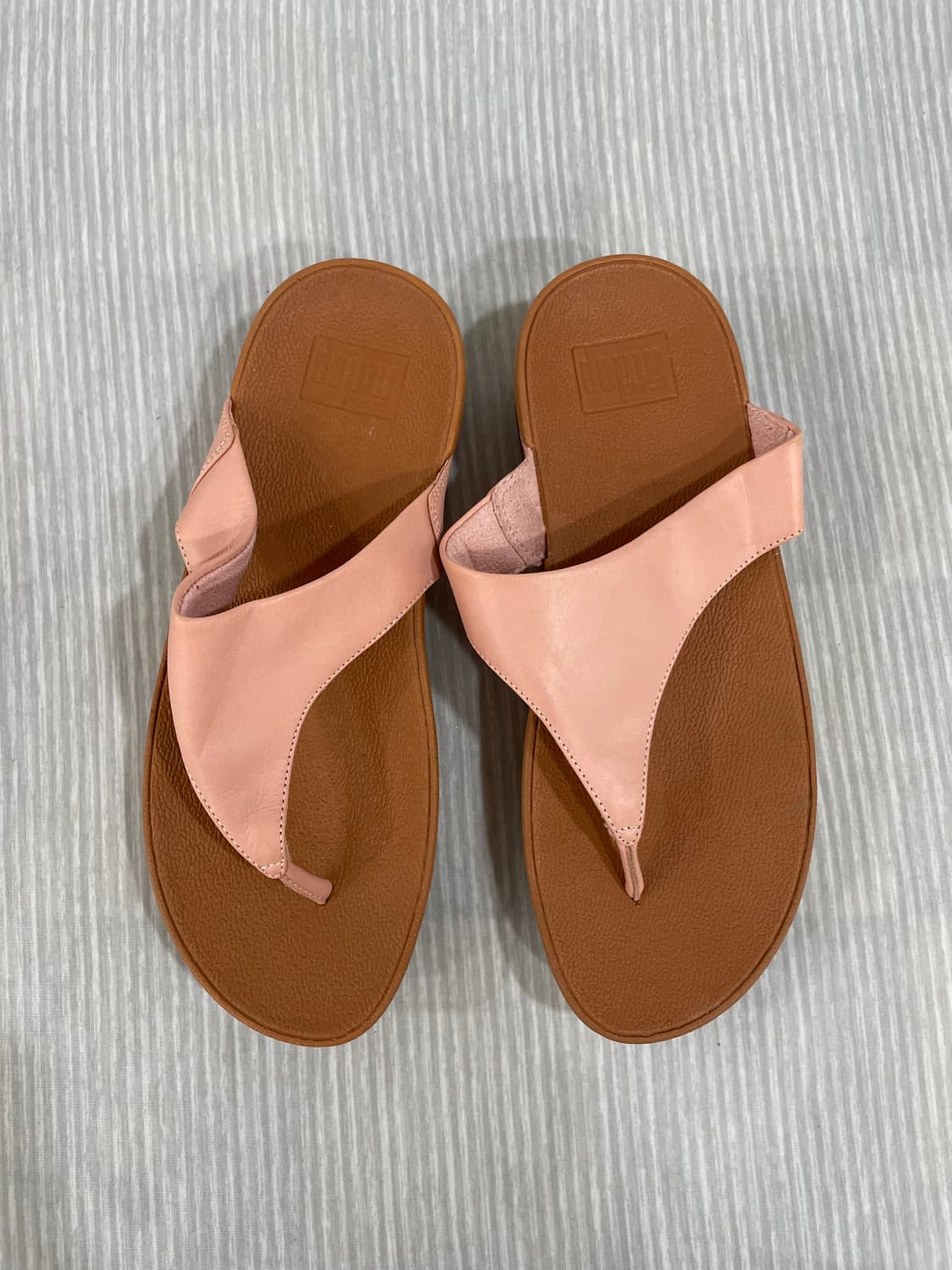 589) FitFlop 핏플랍 루루 레더 토 포스트 샌들 235mm 상품이미지2