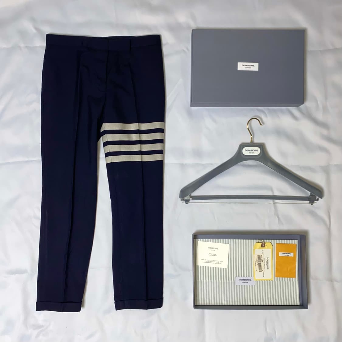 톰브라운 사선 금장 네이비 울 트라우져 상품이미지3