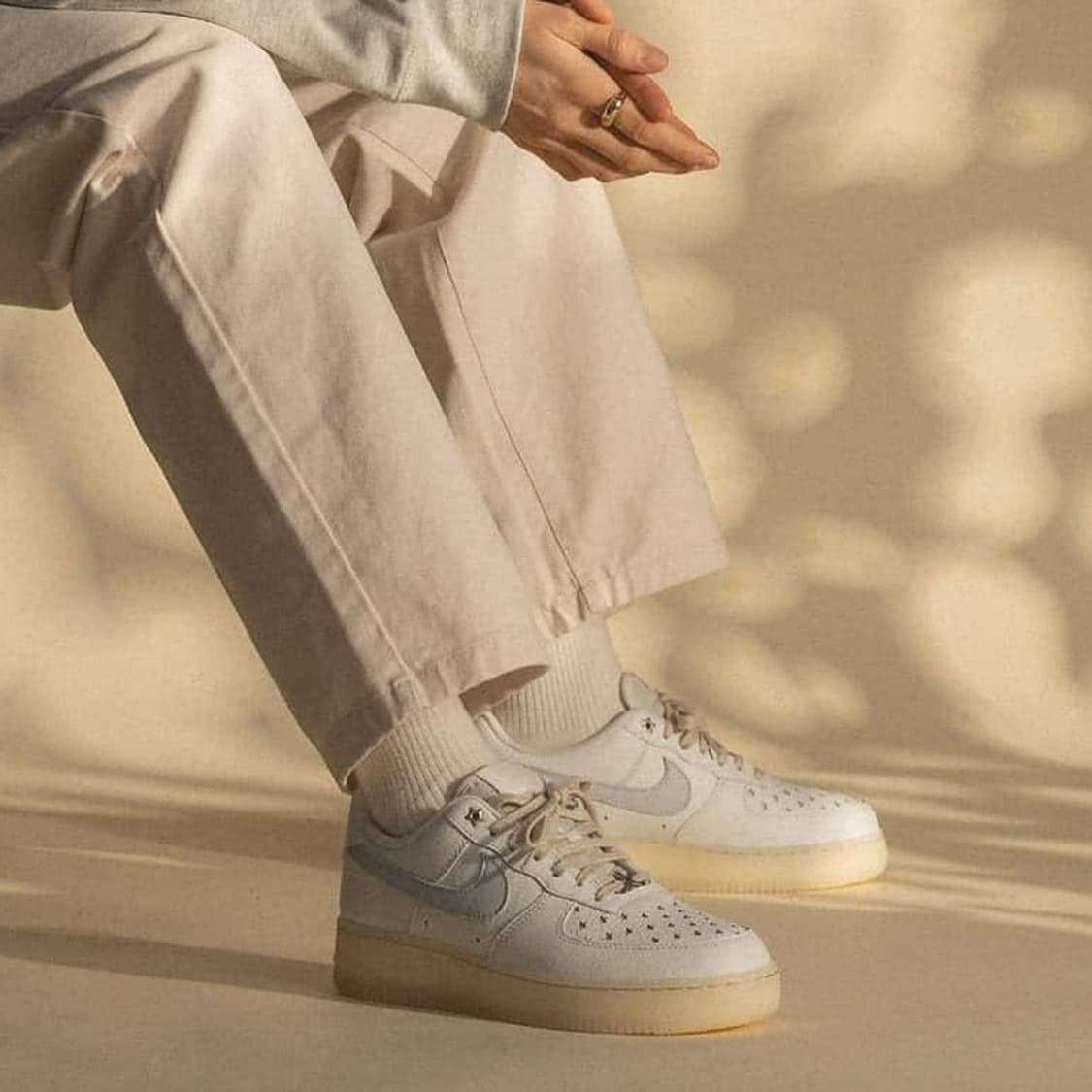 나이키 에어포스 1 07 스타 스트럭 FD0793-100 상품이미지1