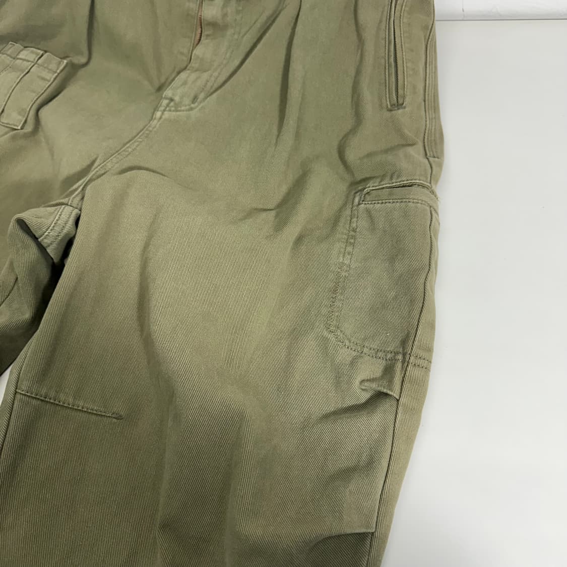 XL 송지오옴므 카키 루즈레귤러핏 10부 코튼 카고팬츠 상품이미지3
