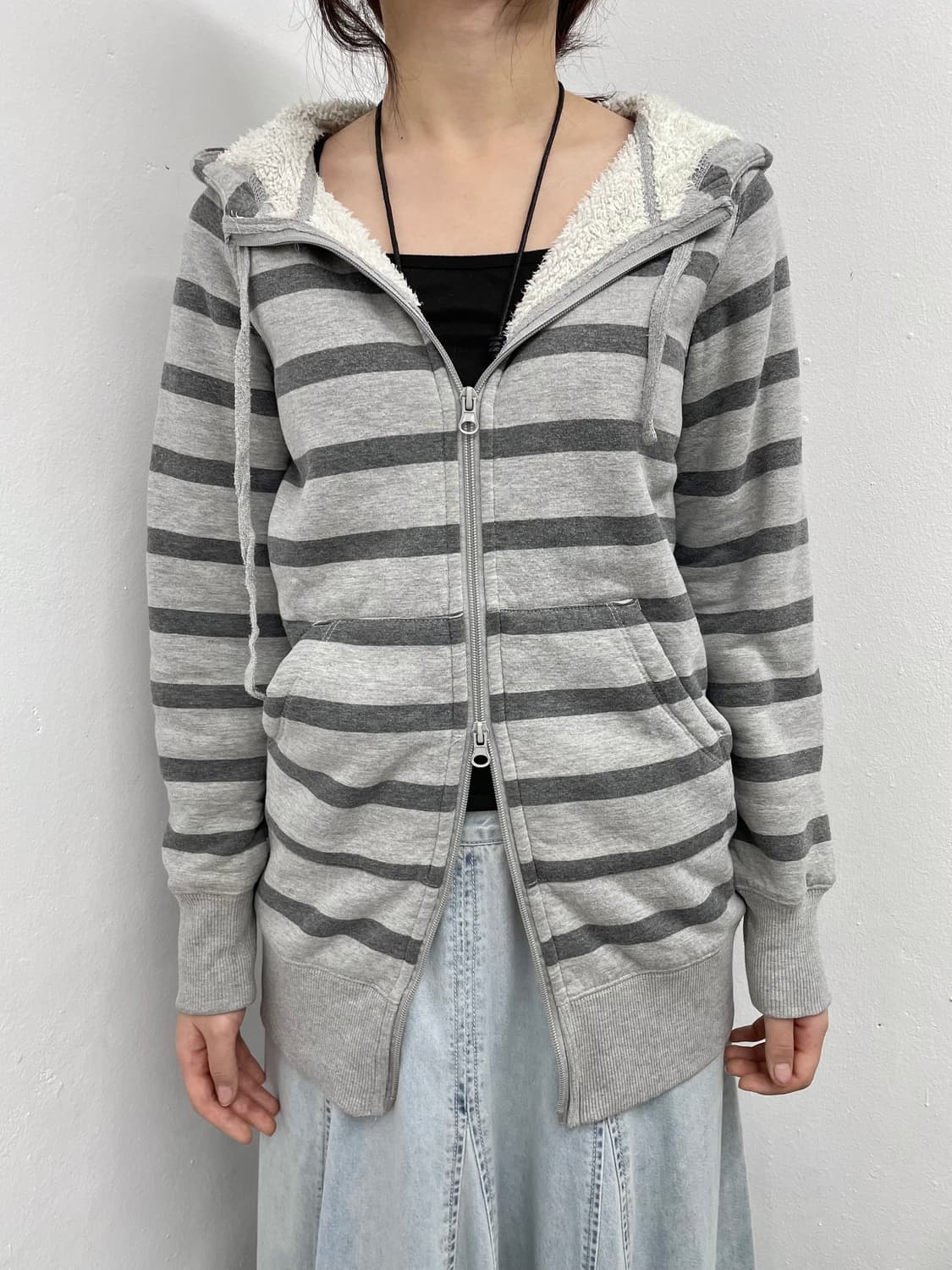 너드 스트라이프 투웨이 퍼 후드집업 상품이미지2