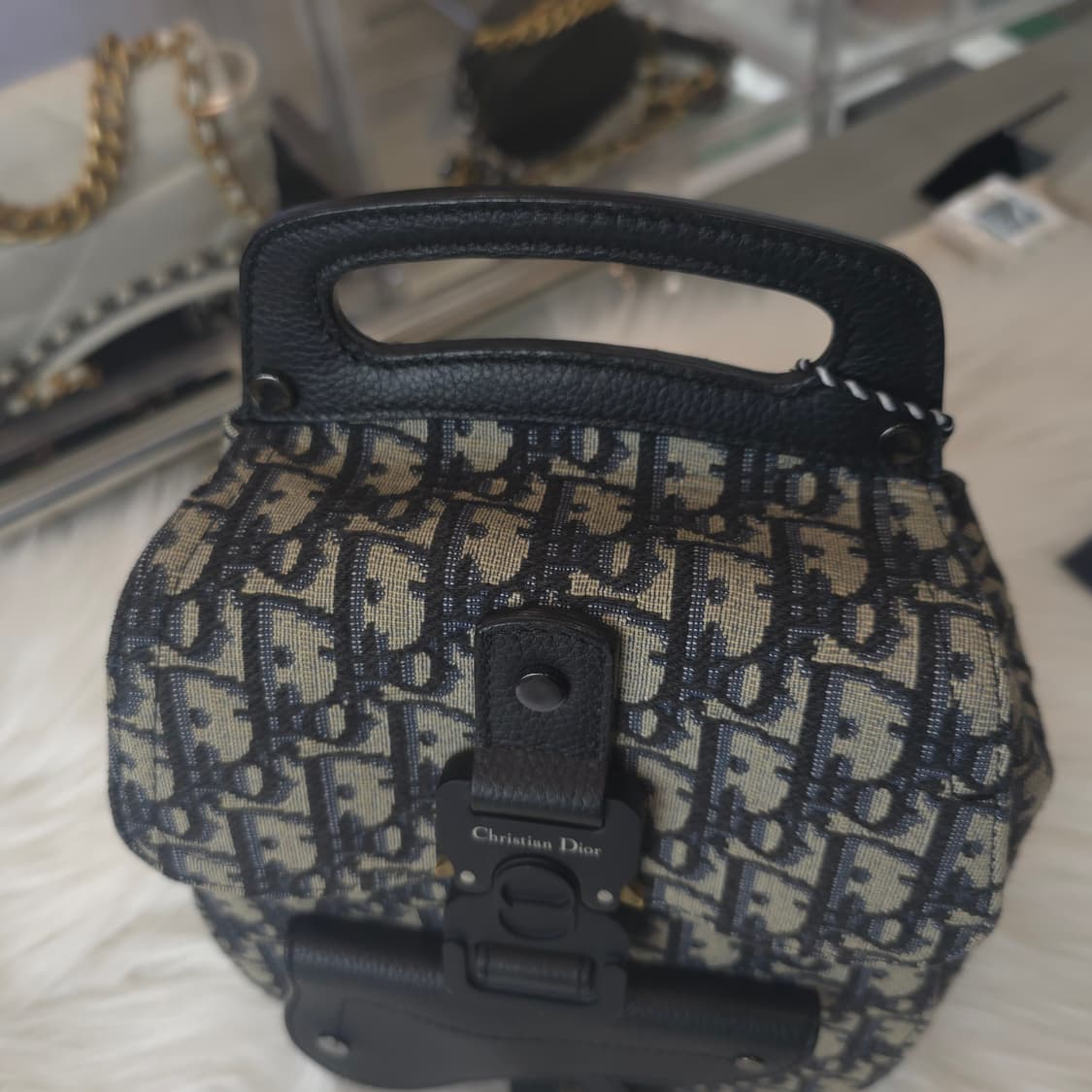 [중고/정품] 디올 미니 갤럽 슬링백 블랙 상품이미지2