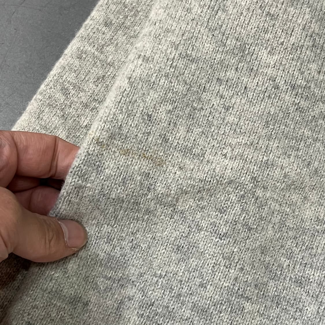  버버리 기마로고 하프 집업 니트 y15910 상품이미지4