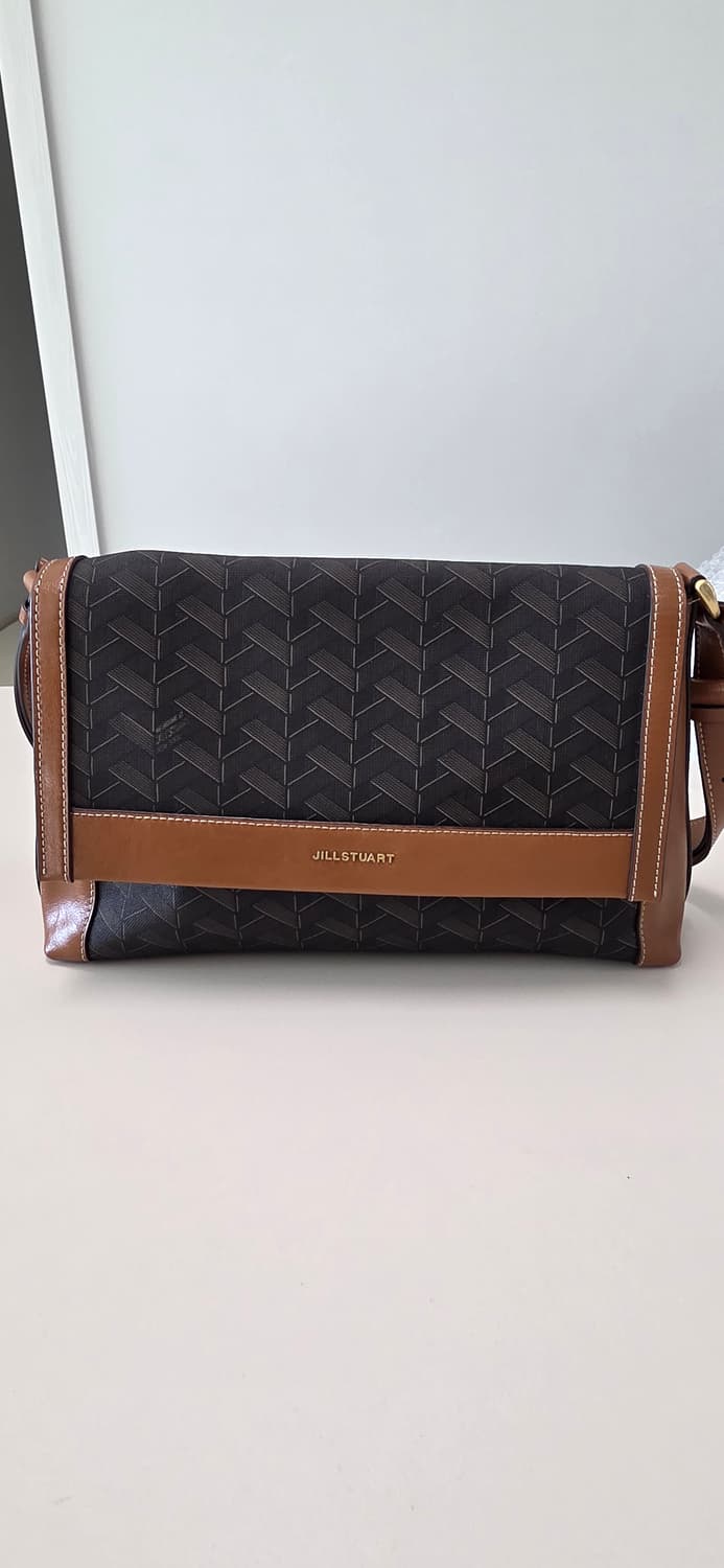 질스튜어트 숄더백 상품이미지3