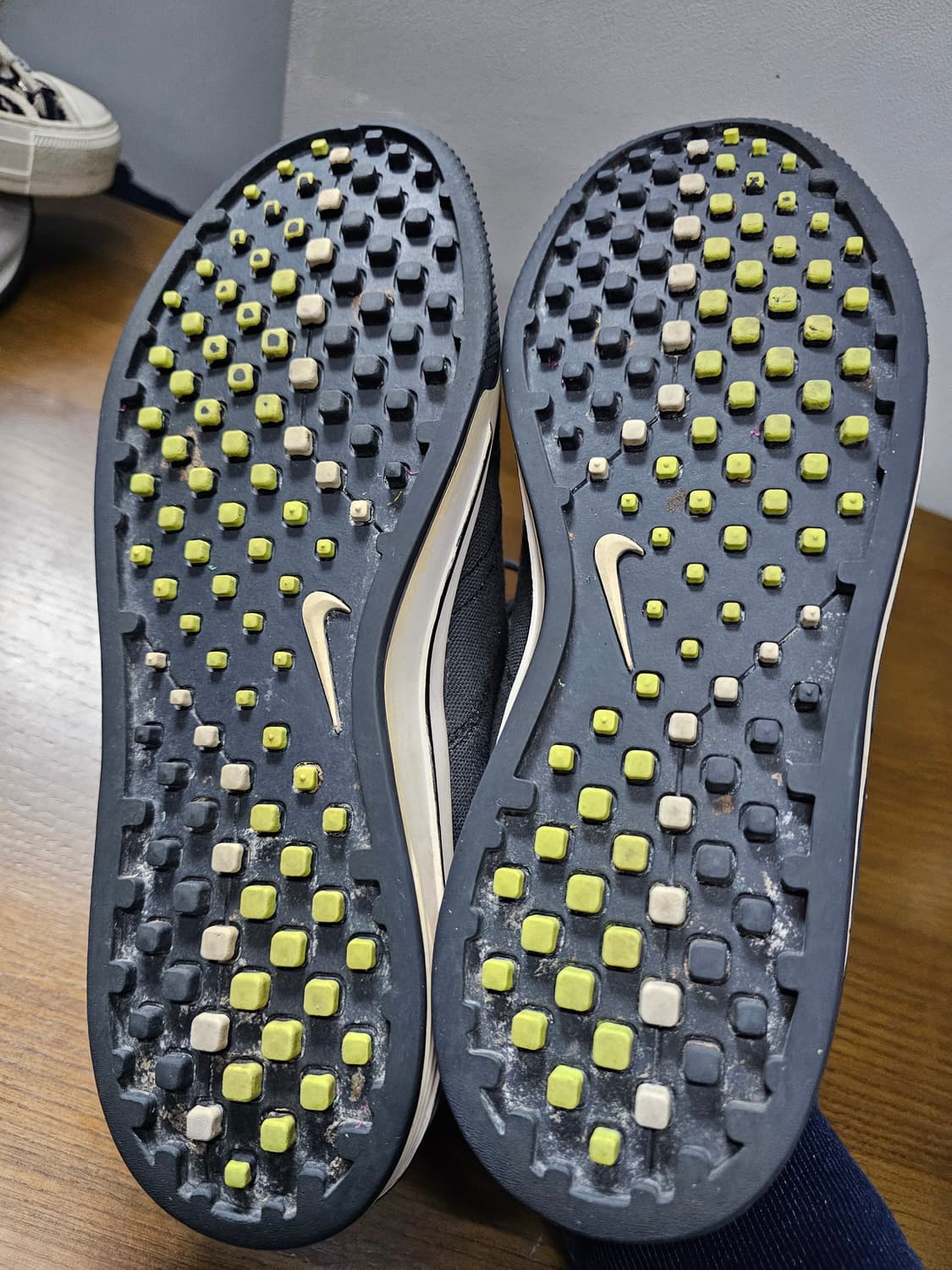 나이키 루나온 스파이크리스 골프화 상품이미지9