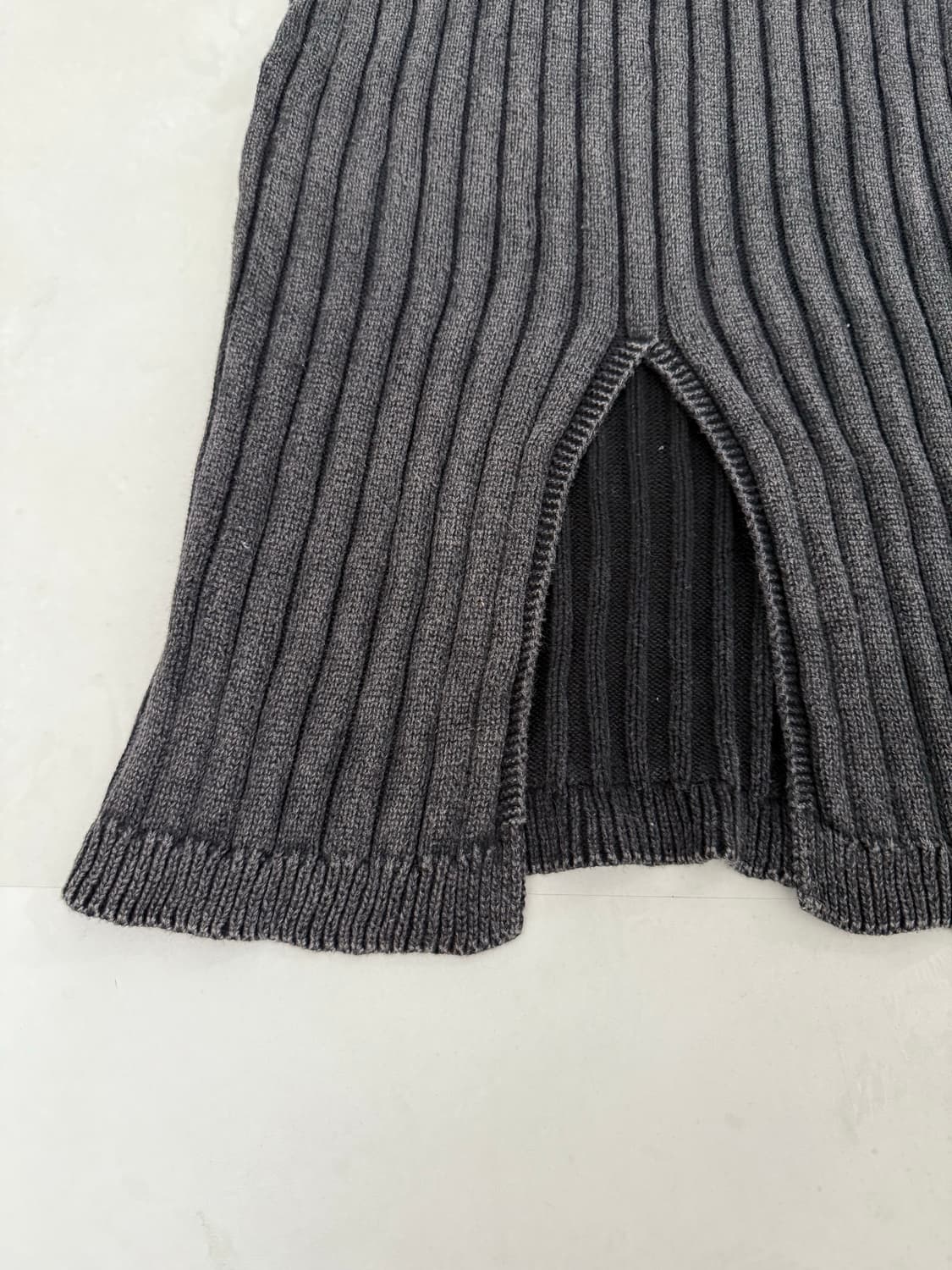 다크그레이 워싱 골지 롱스커트  상품이미지8