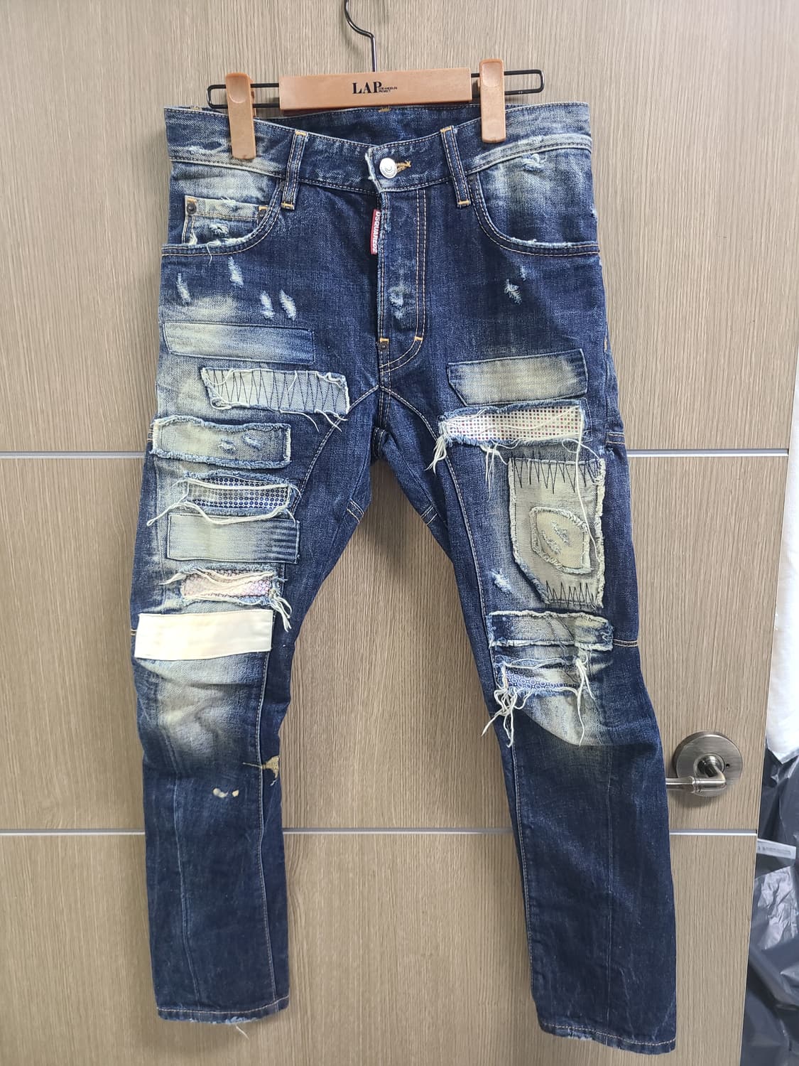 디스퀘어드2 패치 데님 청바지 42사이즈 상품이미지1