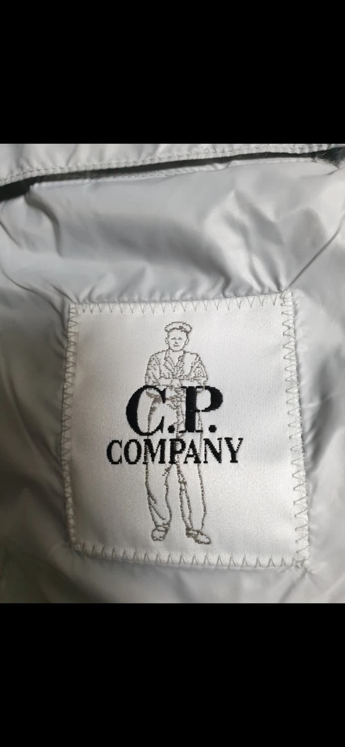 CP컴퍼니 코리안익스클루시브 디테처블 XL 상품이미지4