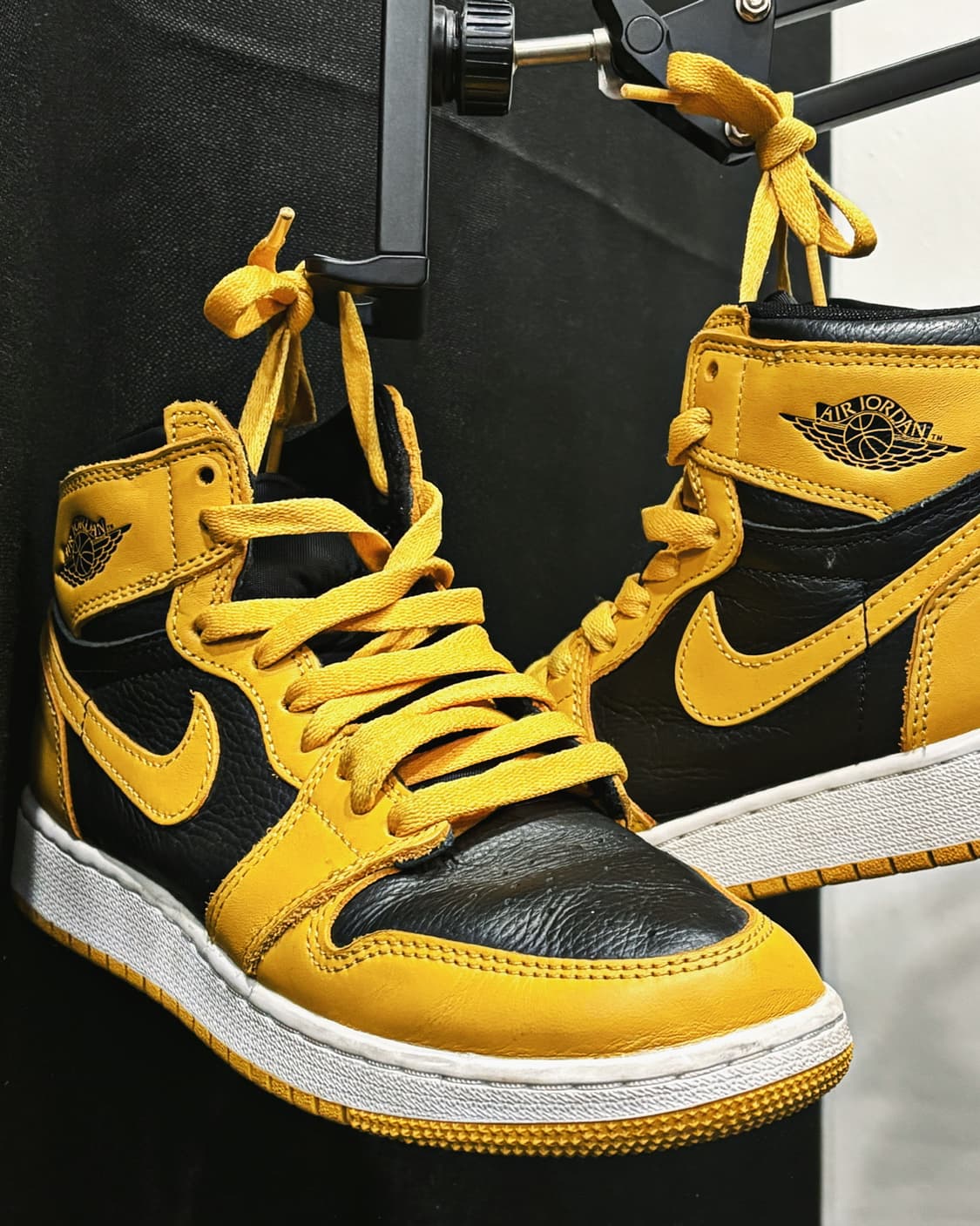 나이키 에어조던 1 폴른 옐로우 상품이미지2