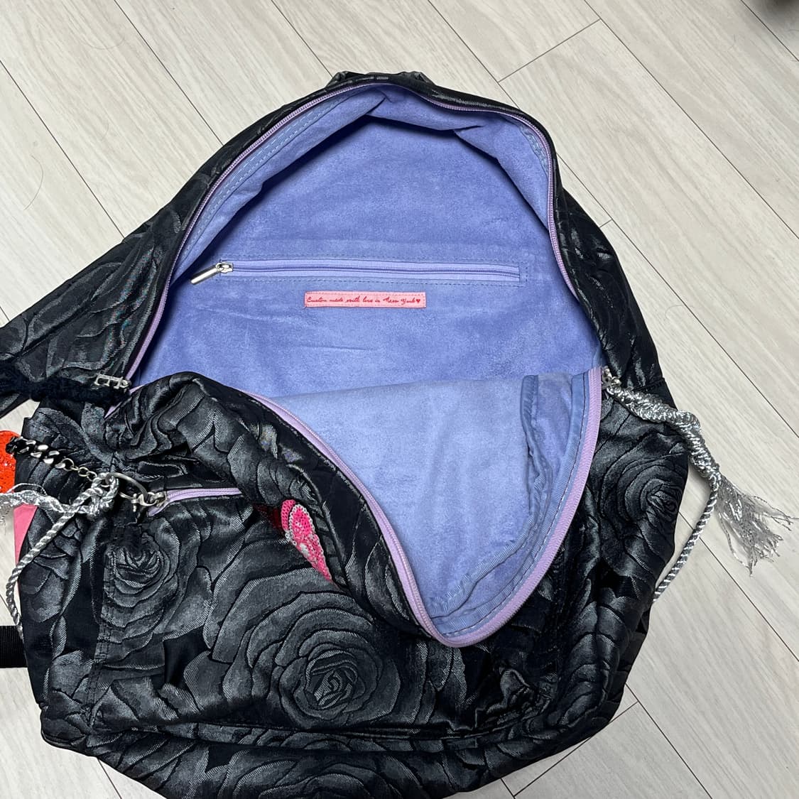 앙트레브 캠벨수프 블랙 로즈 백팩 상품이미지3