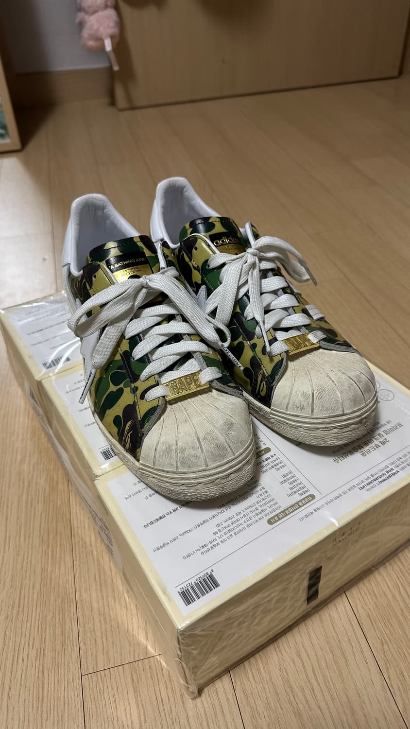 아디다스 베이프 슈퍼스타 260사이즈 판매 합니다. 상품이미지1