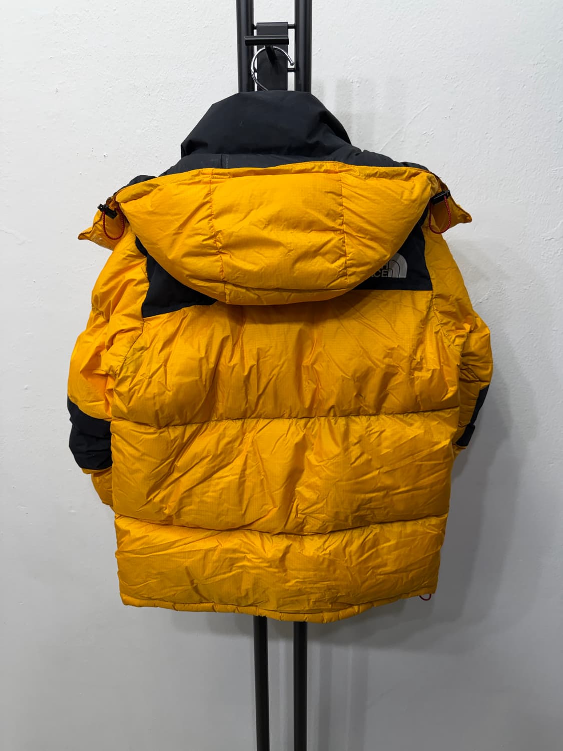 정품) 노스페이스 여성 써밋 옐로우 700필 패딩 90 상품이미지5