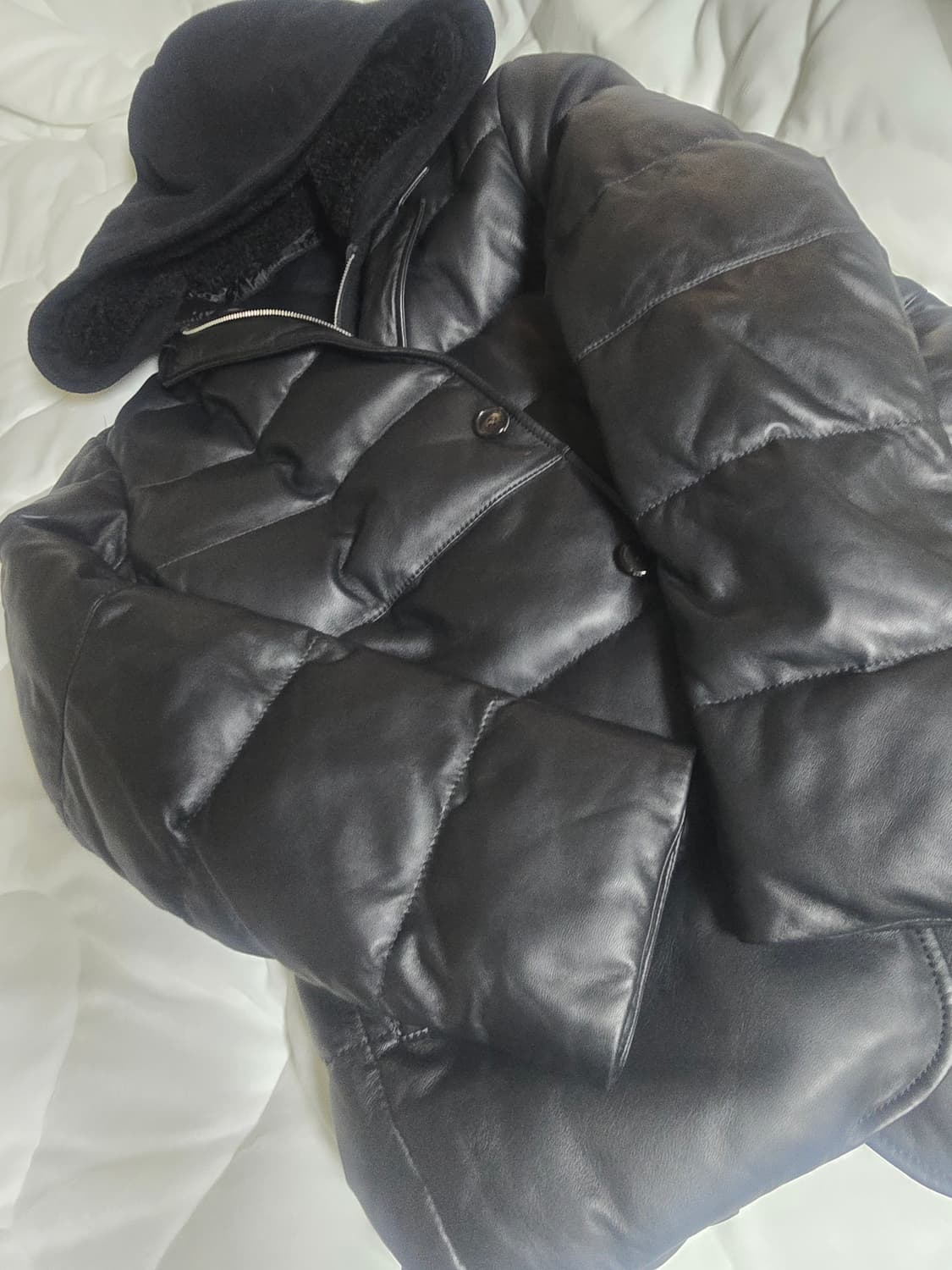 바쏘옴므 블랙컬러 프리미엄 천연 양가죽 구스다운 자켓 상품이미지9