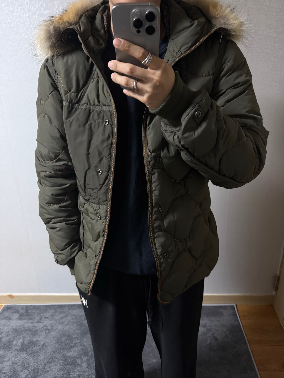 착샷있음 파라점퍼스(Parajumpers) 코디악 라이트 핸드 M 상품이미지6