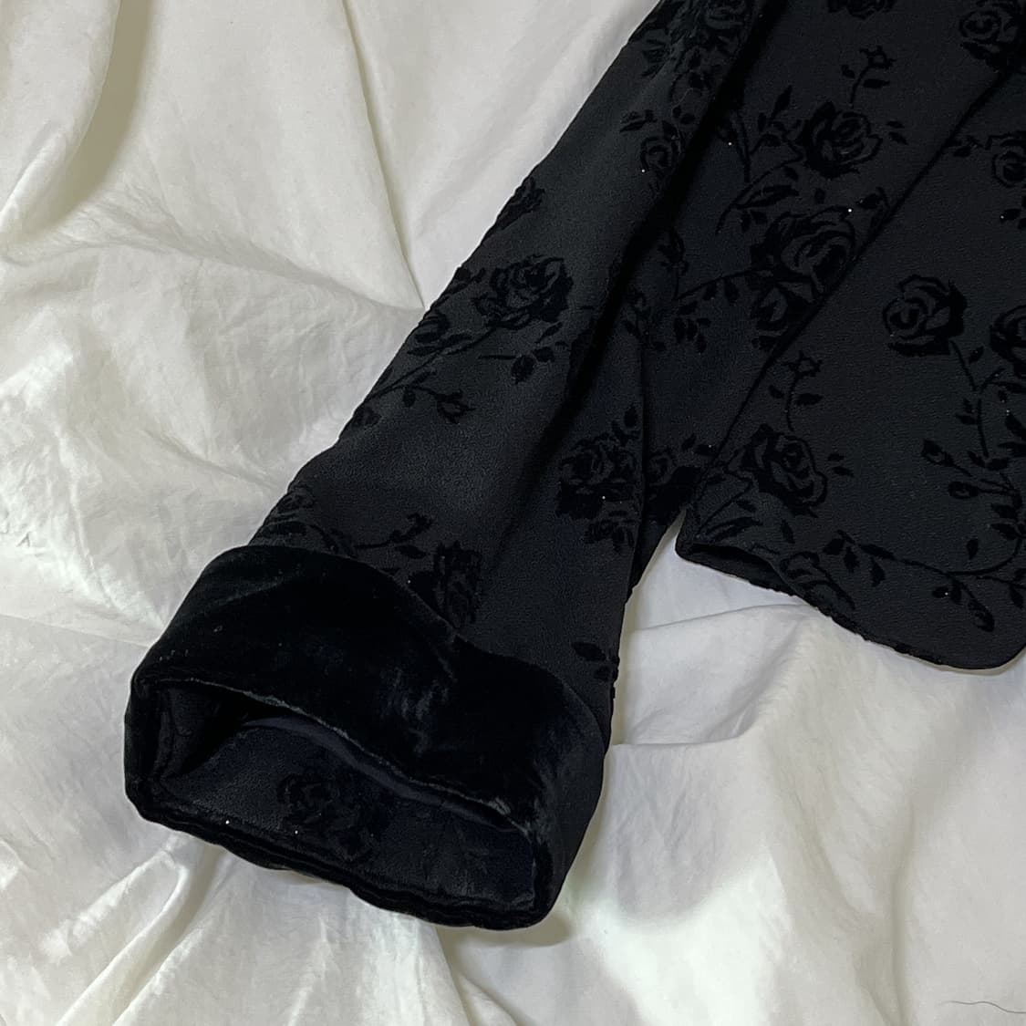 빈티지 ) 플라워벨벳 블랙자켓 상품이미지4