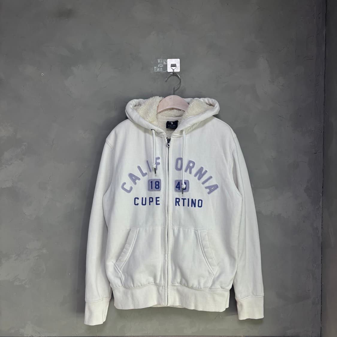 후아유 양털 후드집업 화이트 상품이미지1