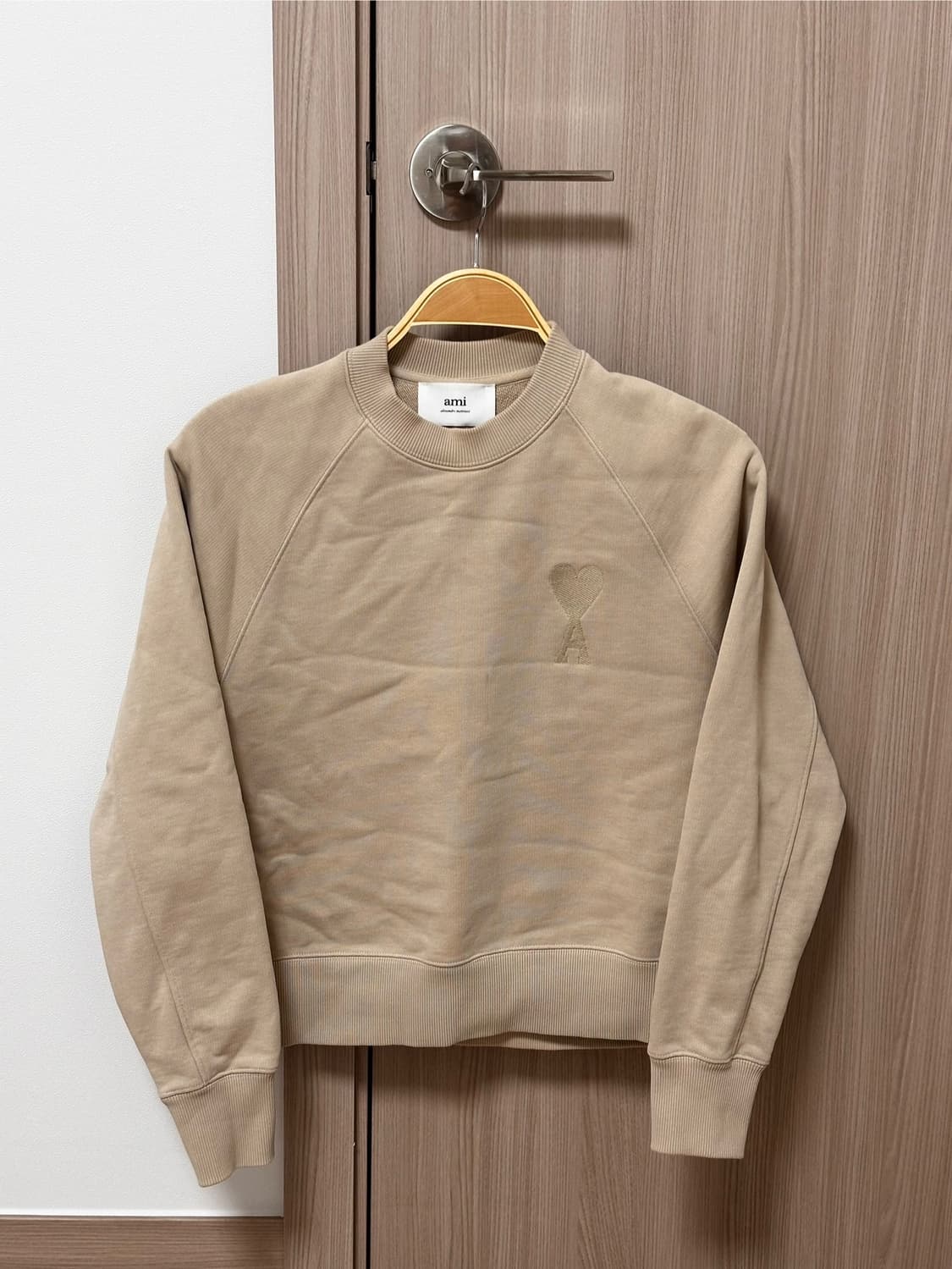 아미 톤온톤 하트 로고 스웨트셔츠 베이지 xs 상품이미지1