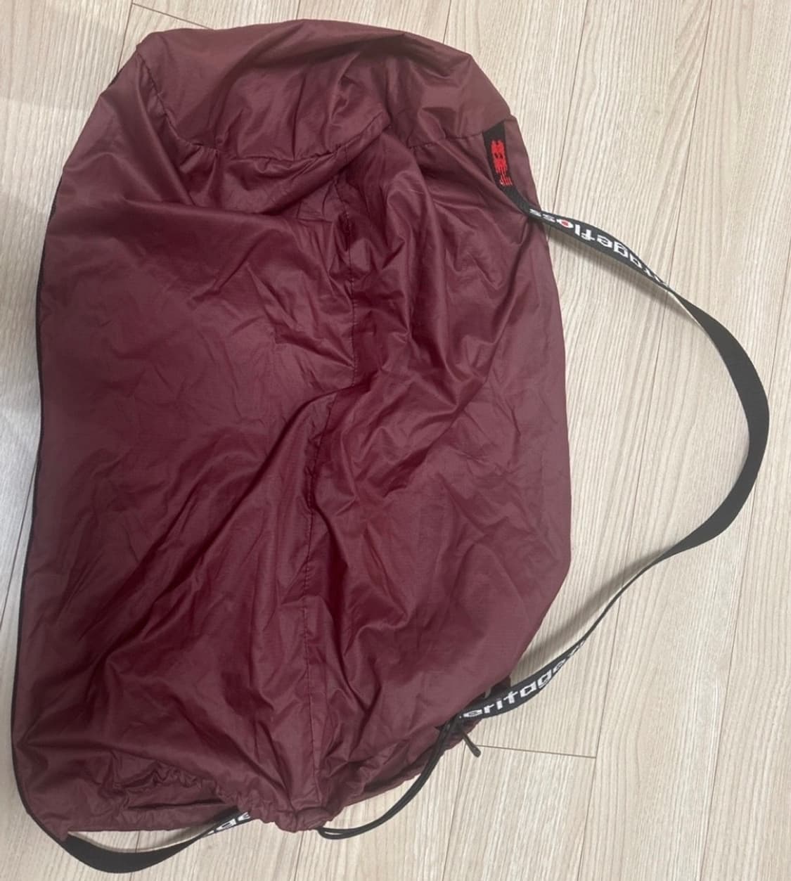 헤리티지플로스 x 뉴발란스 스포츠백 버건디 상품이미지3