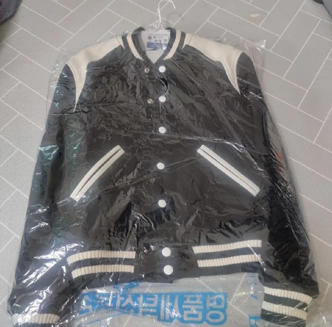 (M) 18FW 산드로옴므 바시티자켓 산드로자켓 스타디움자켓 sandro 상품이미지9