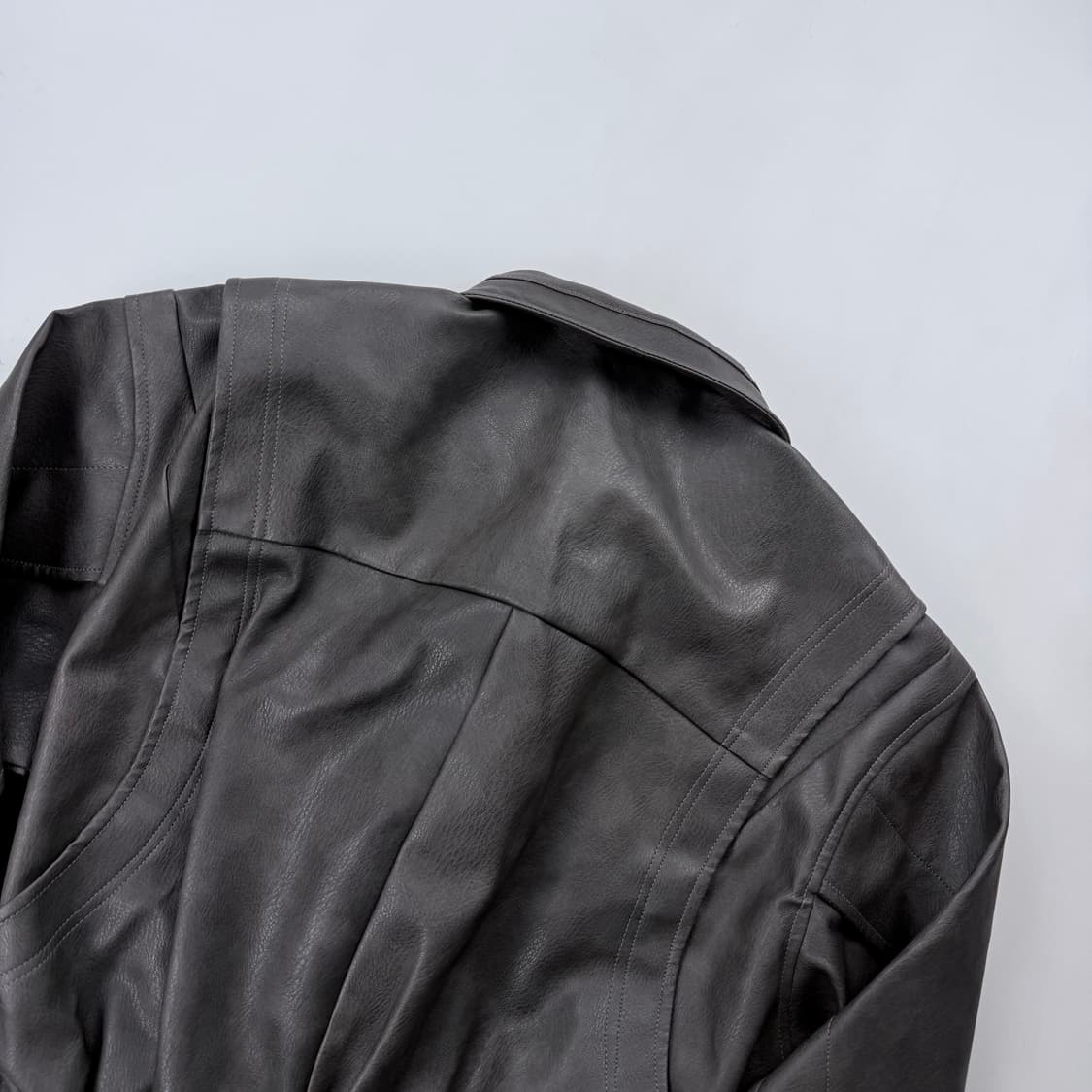 Leather 크롭 봄버 자켓 상품이미지7