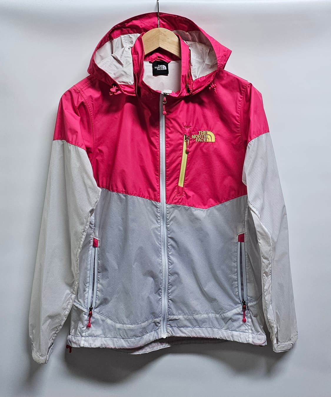 노스페이스 여성 바람막이 90 상품이미지1