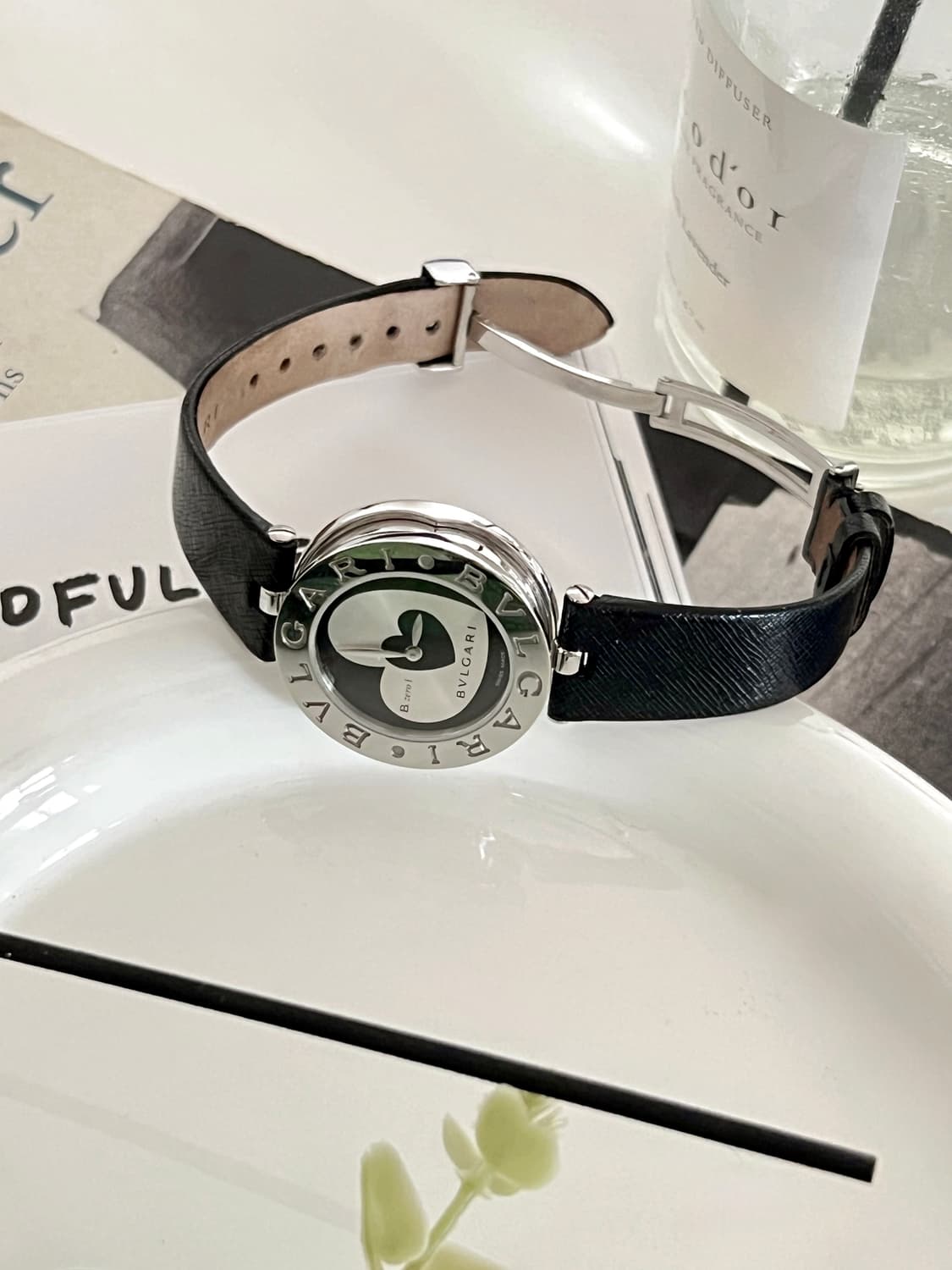 BVLGARI 비제로원 하트 다이얼 시계 상품이미지2