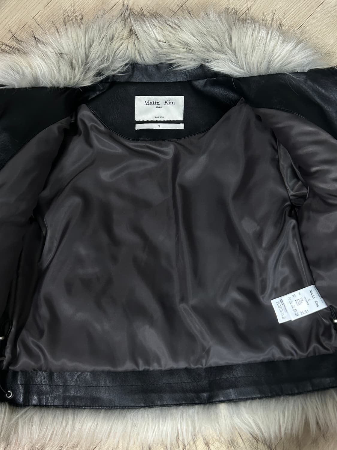 마뗑킴 퍼자켓 아이보리 S 상품이미지4