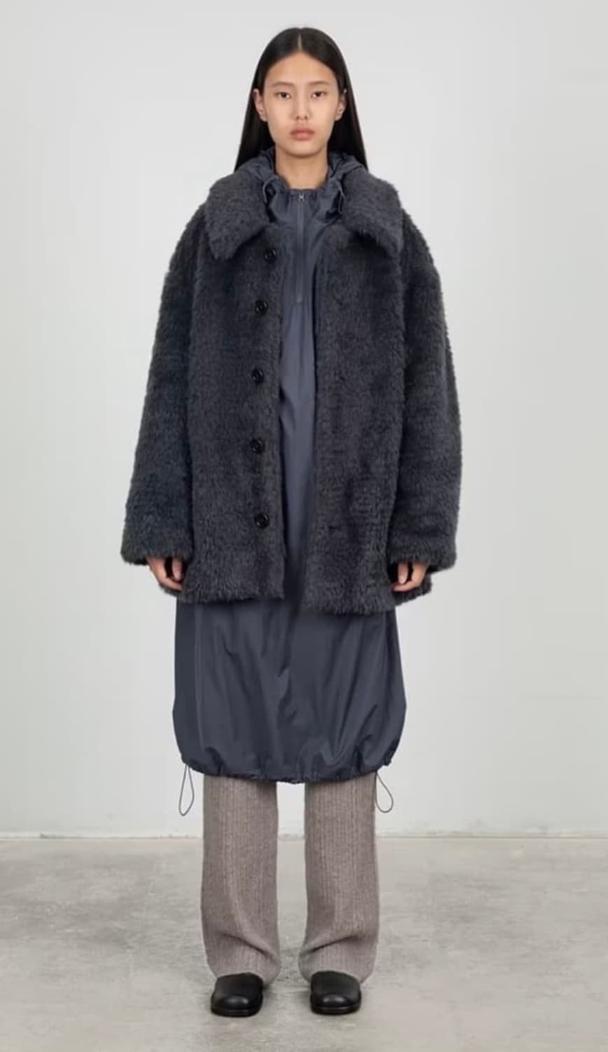 아모멘토 퍼 미드 코트 상품이미지1