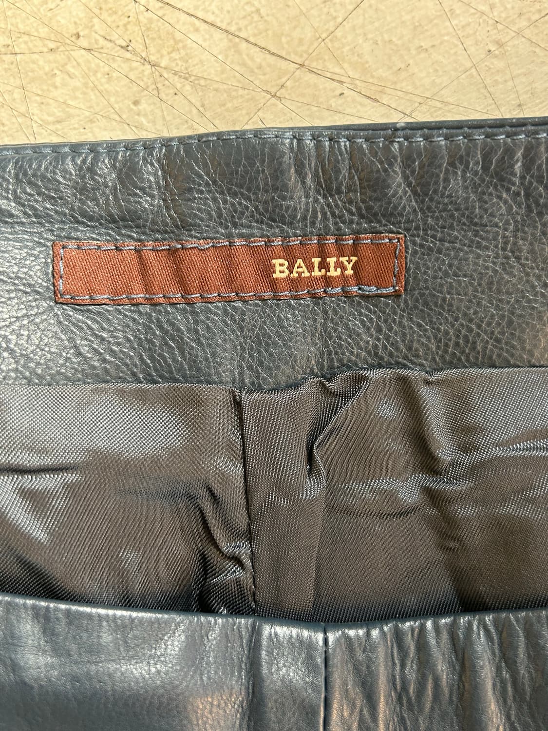 Bally 라이딩 레더팬츠 상품이미지3