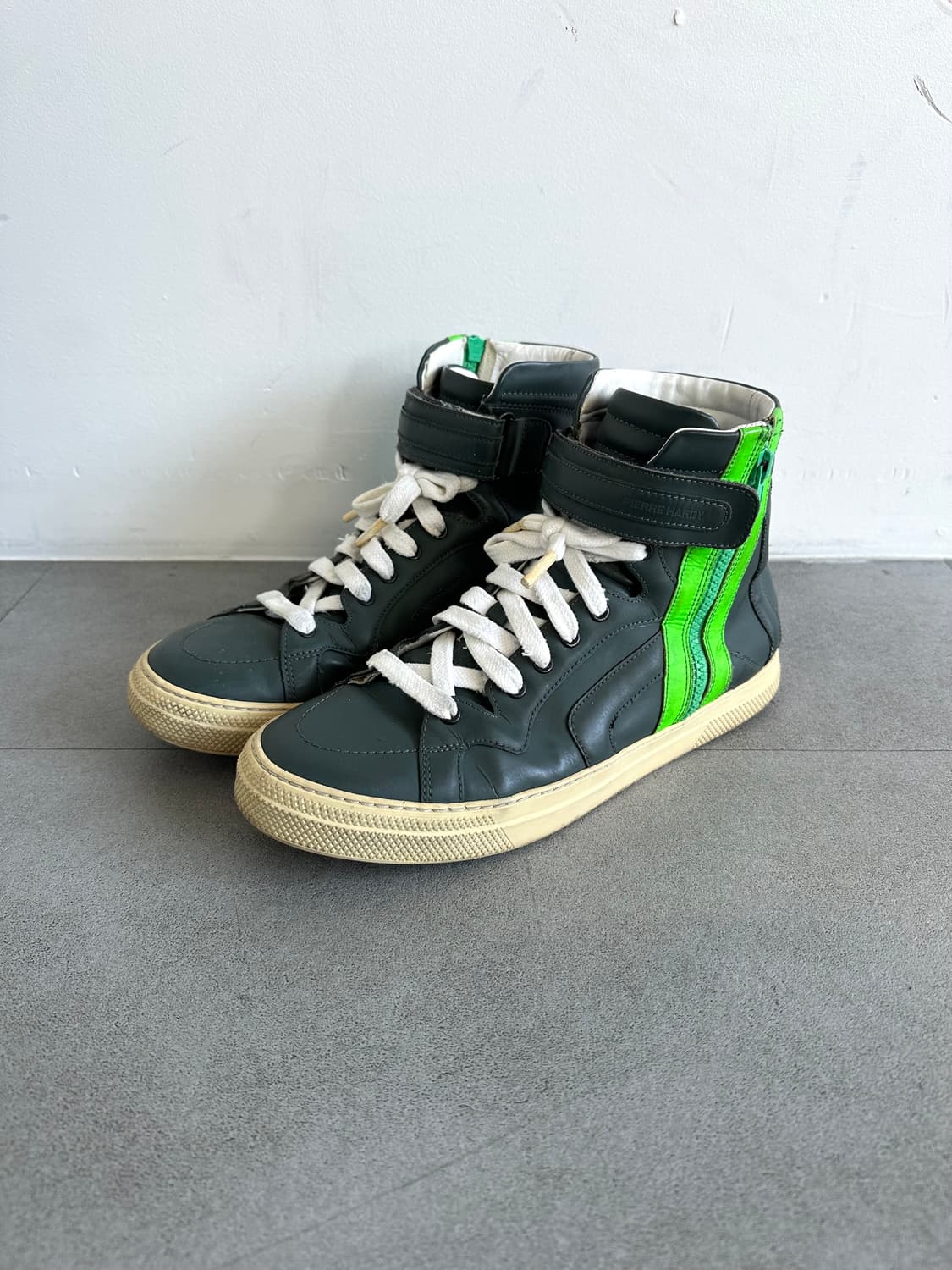 피에르 하디 집업 레더 하이탑 상품이미지3