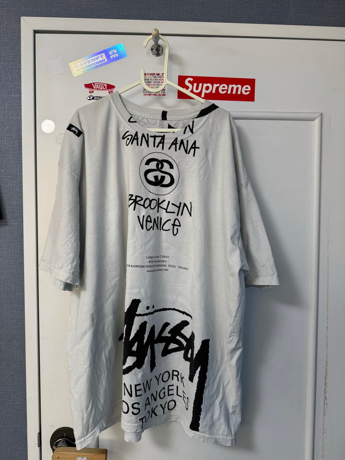 [2XL] 스투시 X 솔로이스트 40주년 티셔츠  상품이미지1