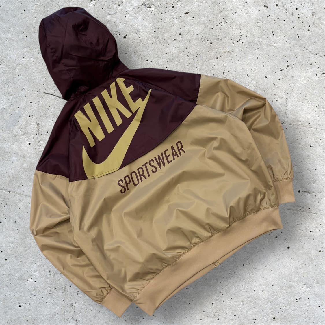 [L] 나이키 윈드러너 바람막이 자켓 파라슈트 베이지 D55 상품이미지2