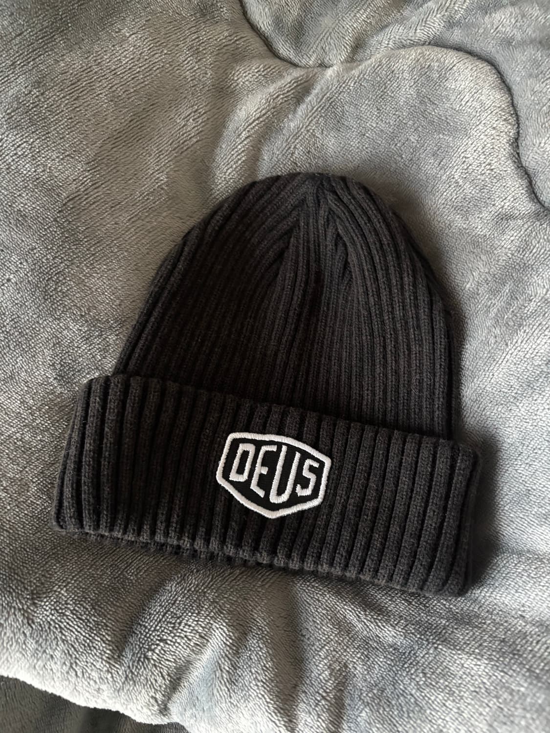 데우스 비니 상품이미지1