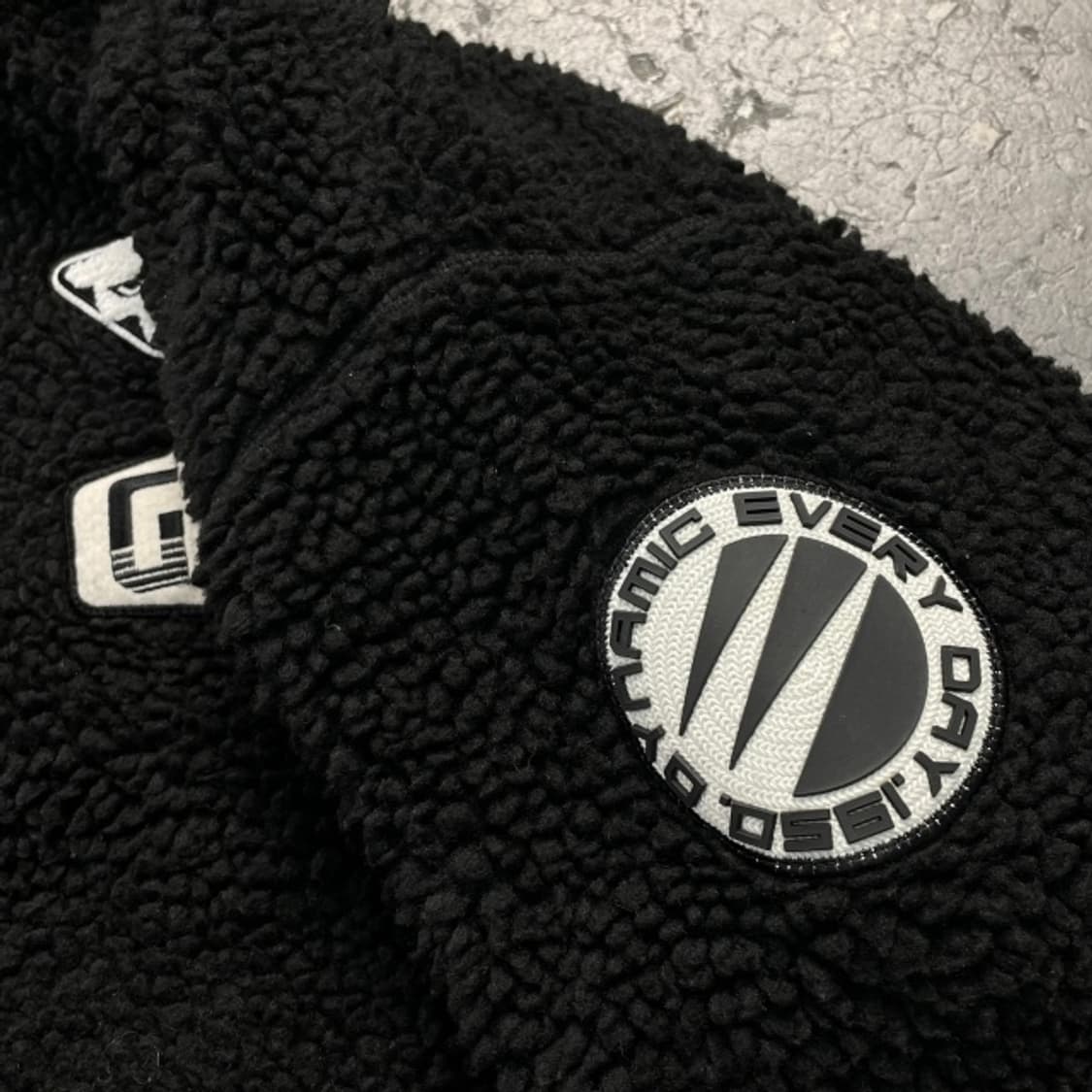 105 다이나핏 매버릭 뽀글이 후리스  상품이미지3