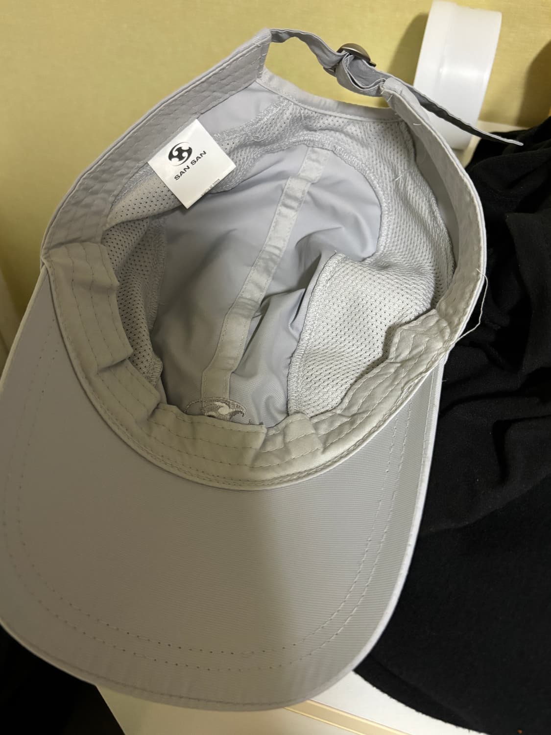 산산기어 윙캡 그레이 23SS 상품이미지3