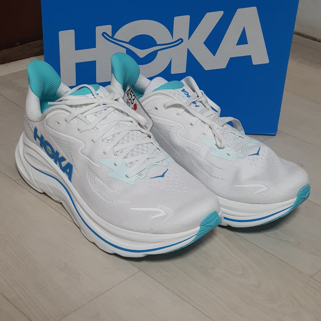 호카 러닝화 클리프톤 10 300mm 새상품
 상품이미지1