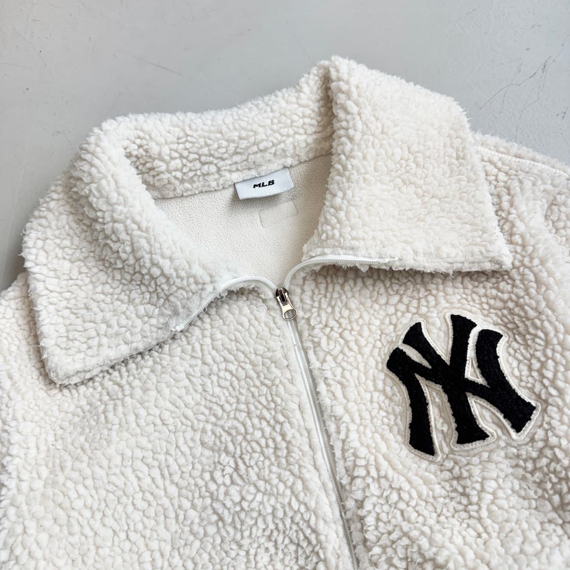 MLB 양키스 크롭 플리스 자켓 상품이미지3