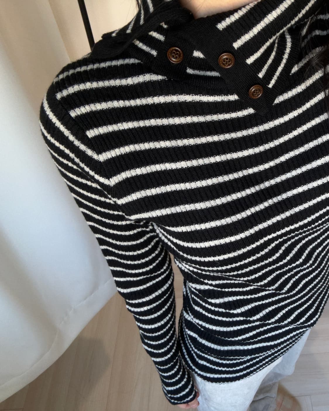 [Vintage] border button knit turtleneck 상품이미지2