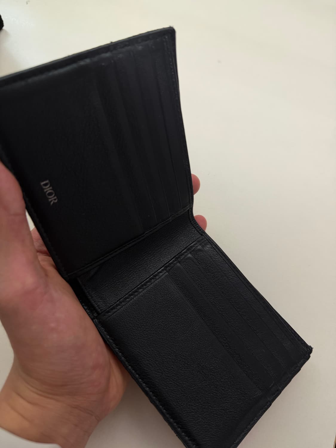 디올 오블리크 반지갑 블랙 상태좋음 상품이미지3