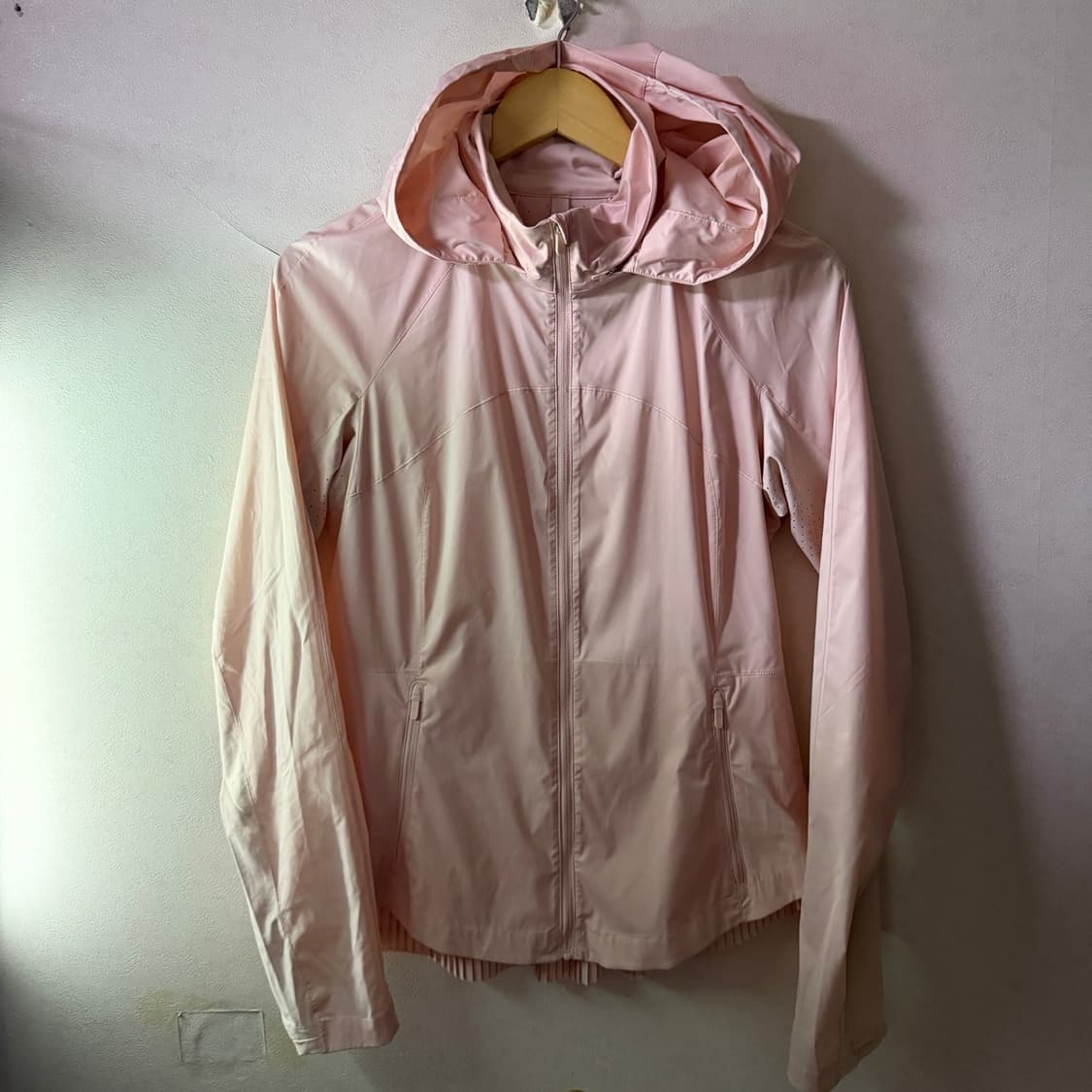 룰루레몬 여성 바람막이 점퍼 8 (여성 55정도) 상품이미지2