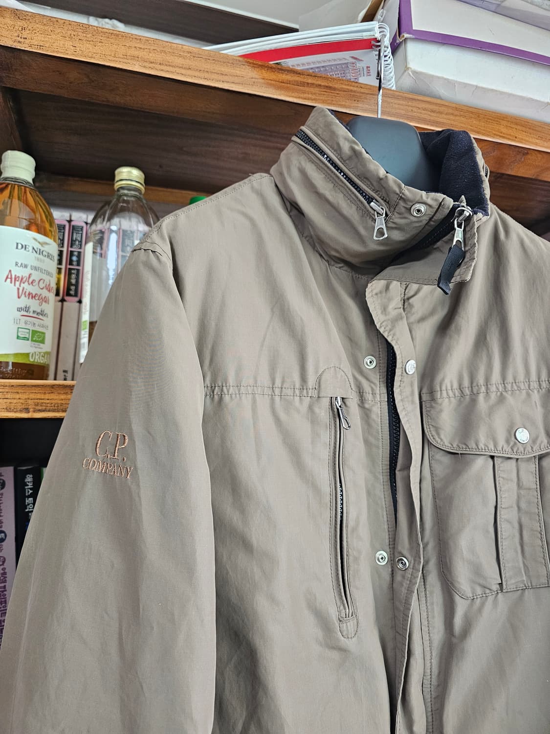 cp 이제 못구함]] 씨피컴퍼니 아카이브 제품 자켓 팔아요 점퍼 ma1 상품이미지2