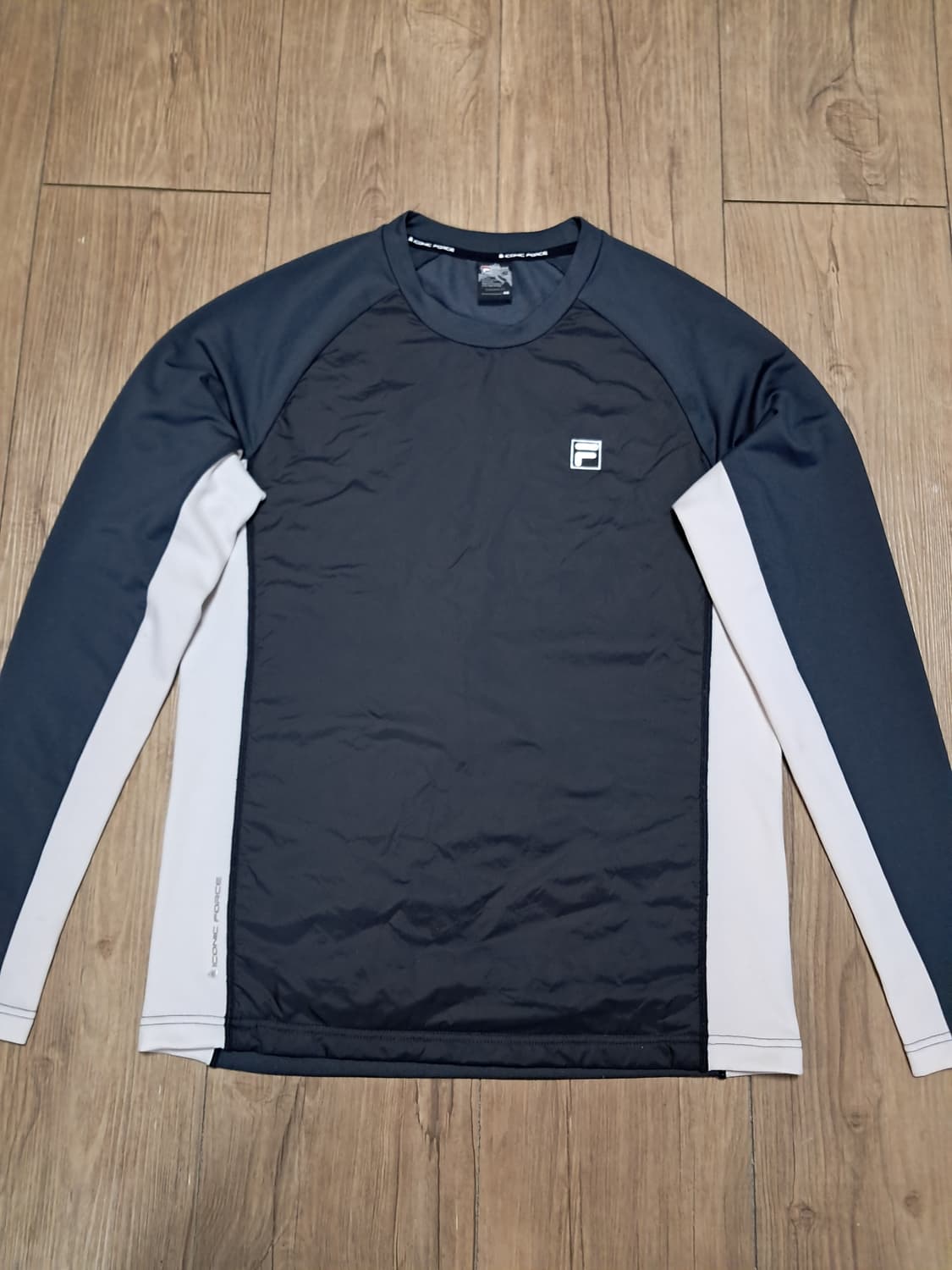 휠라 바람막이 긴팔티 남성95  상품이미지3