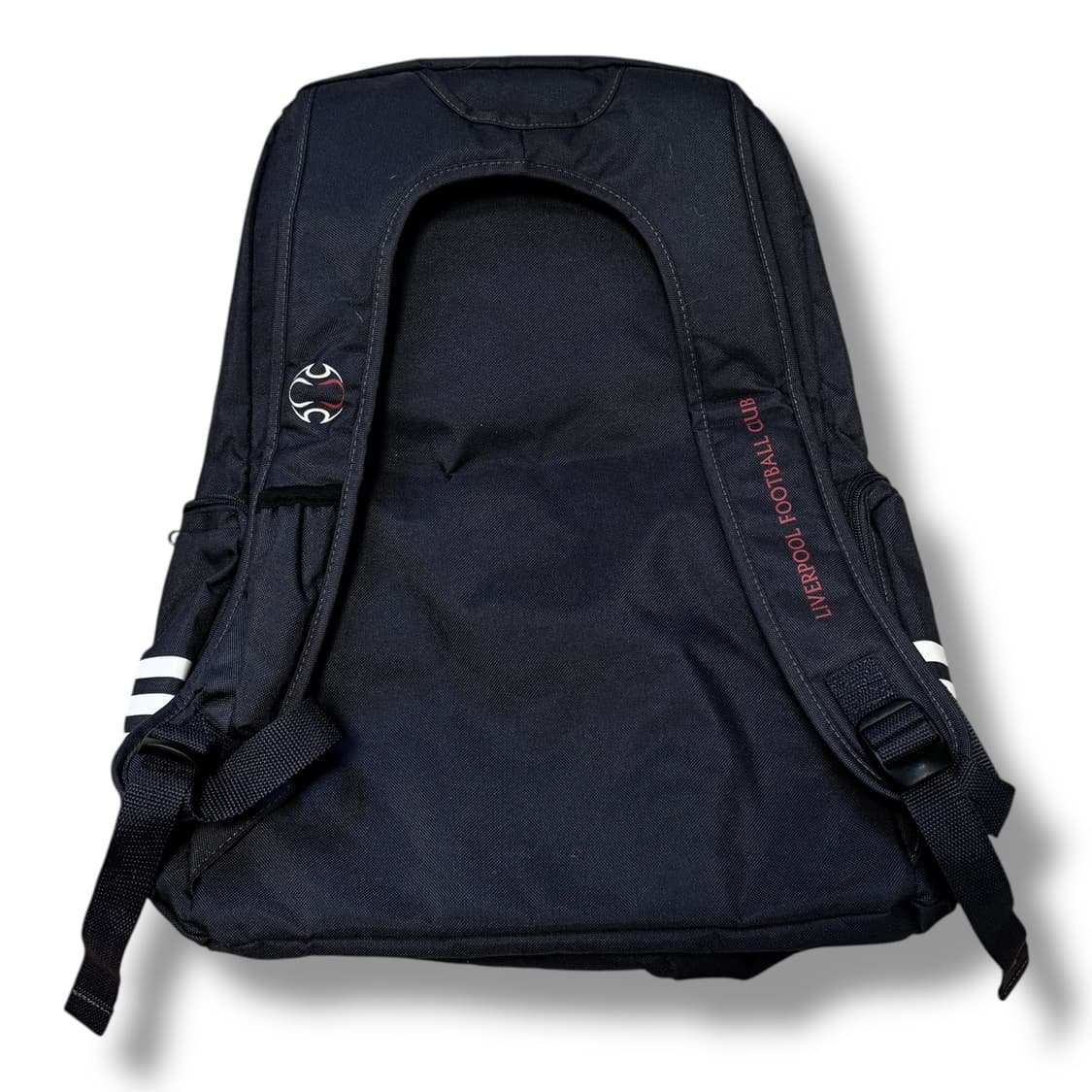 아디다스 X 리버풀 백팩 상품이미지2